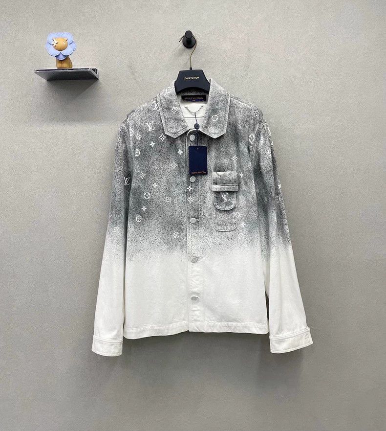 Louis Vuitton LV Gray White Star Print Denim Jacket Size US L / EU 52-54 / 3 - 1 Thumbnail