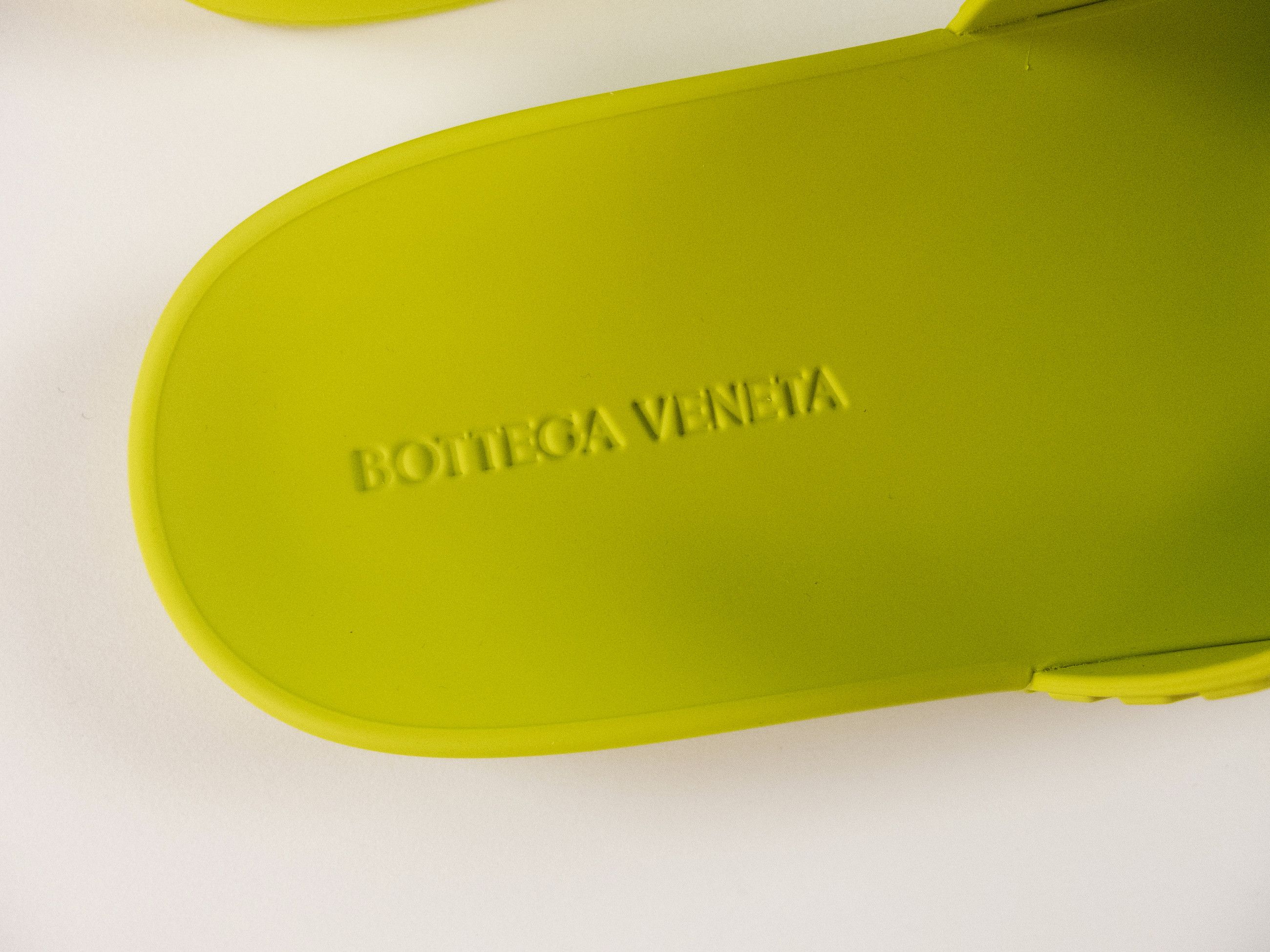 Bottega Veneta BOTTEGA VENETA Slides kiwi green rubber slide sandals 12 45 Size US 12 / EU 45 - 5 Thumbnail