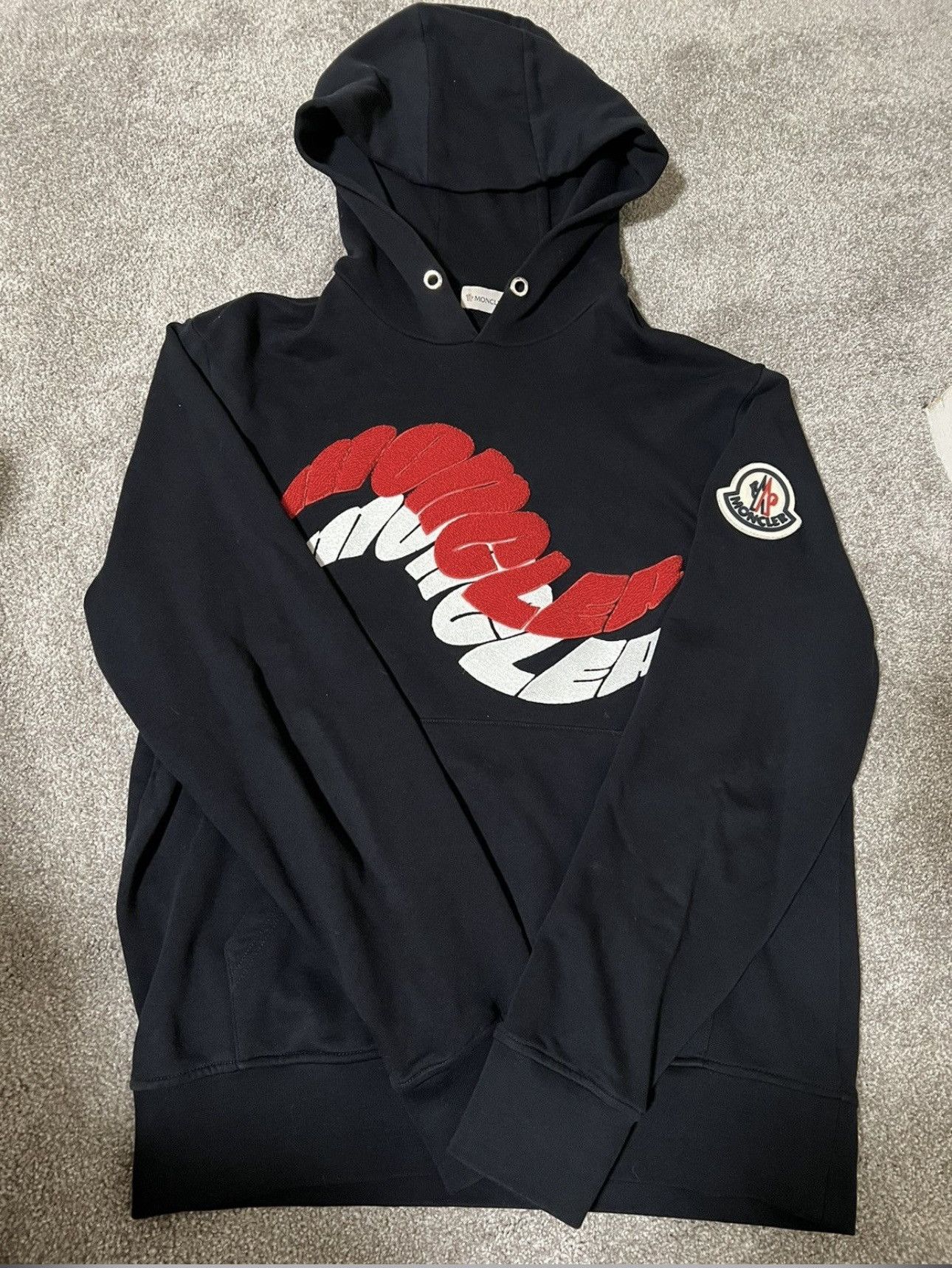 Moncler wave logo hoodie hotsell