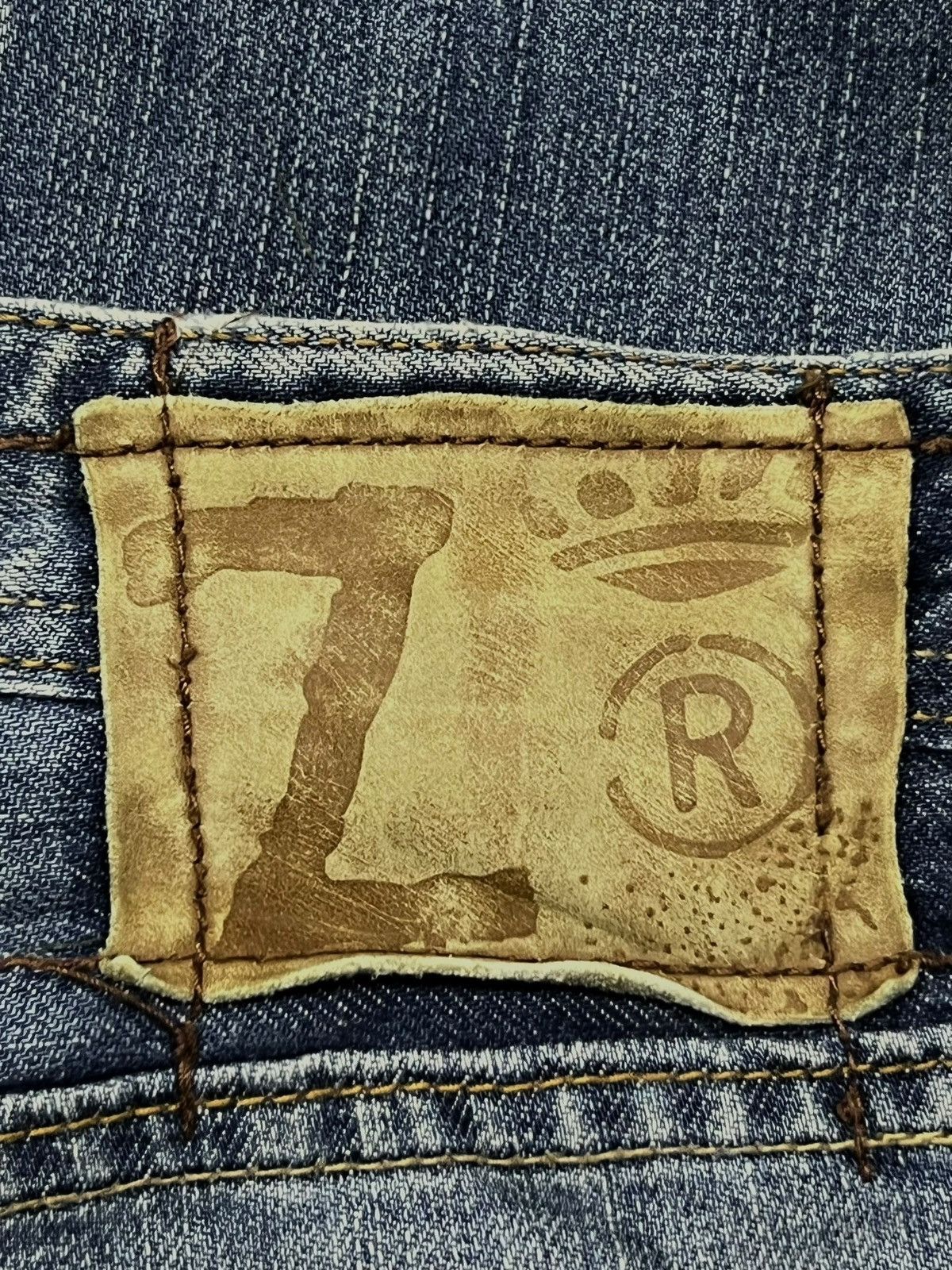 Japanese Brand Vintage Z-Brand - Faded Wash, Distressed Denim Size US 32 / EU 48 - 11 Thumbnail