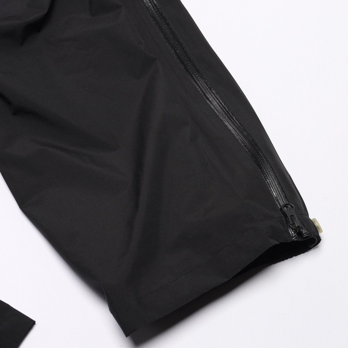 Outdoor Research Outdoor Research Nylon Gore Tex Zip Pants Black Gorpcore Size US 36 / EU 52 - 8 Thumbnail