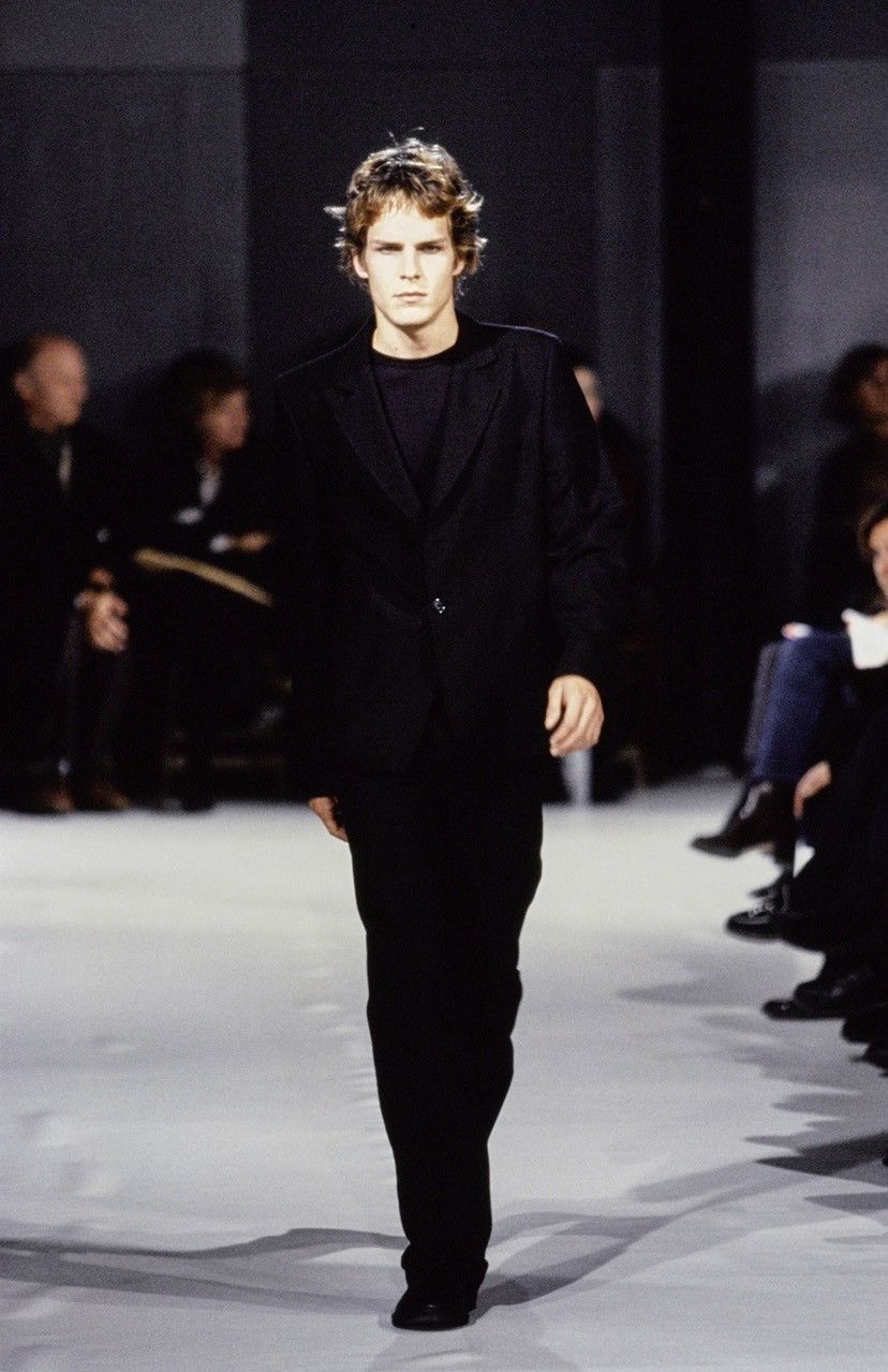 Ann Demeulemeester SS97 Ann Demeulemeester twisted sleeve blazer Size S / US 4 / IT 40 - 2 Thumbnail