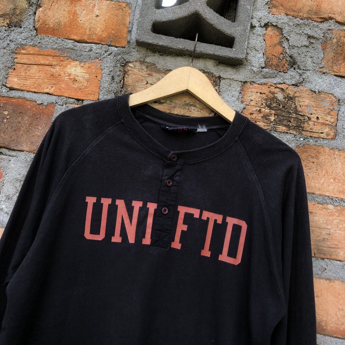 Undefeated Undefeated Official Product Longsleeve Size US M / EU 48-50 / 2 - 2 Thumbnail