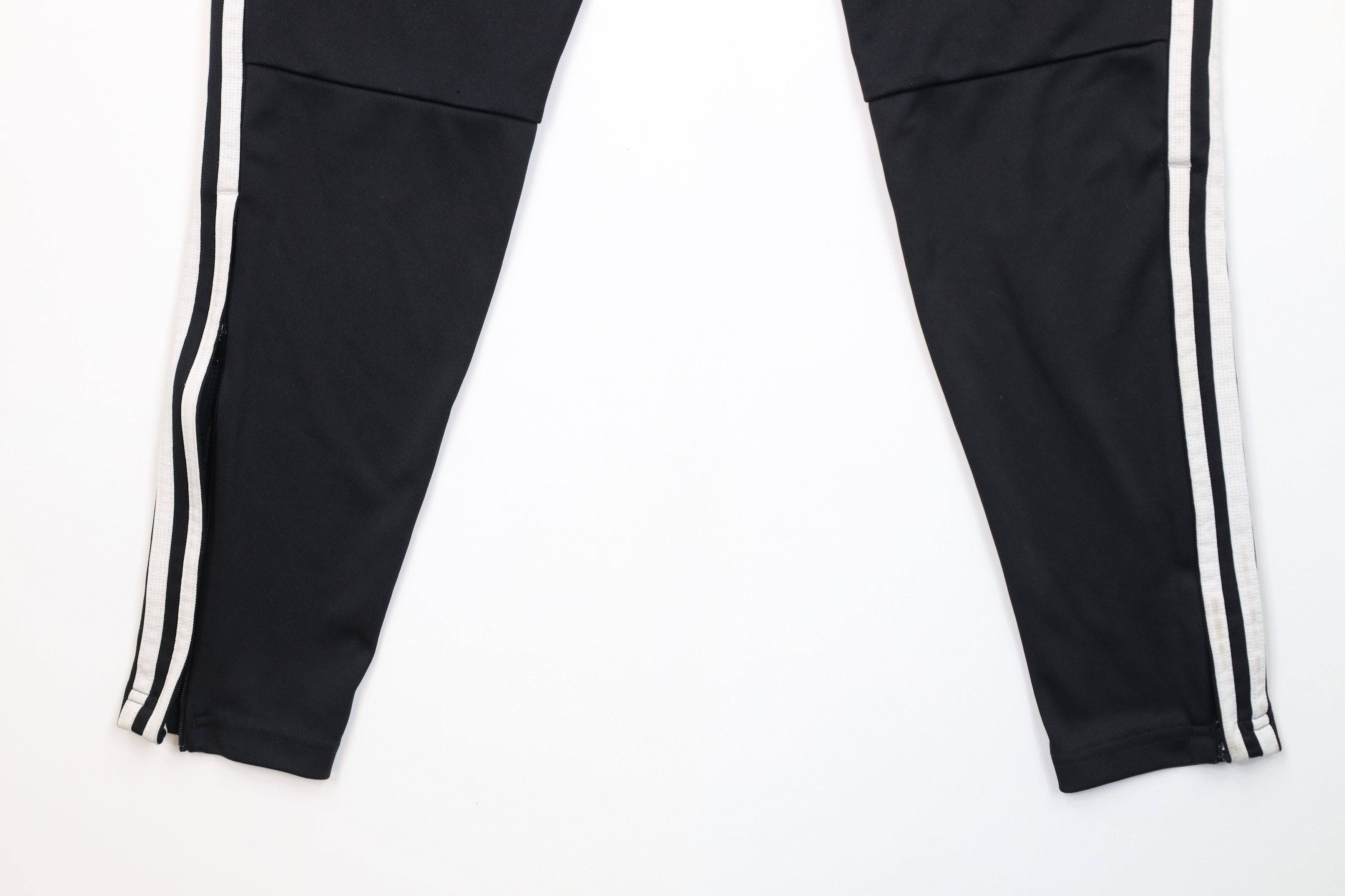 Adidas Vintage Y2K Adidas Striped Tapered Soccer Warm Up Pants Size US 32 / EU 48 - 14 Thumbnail