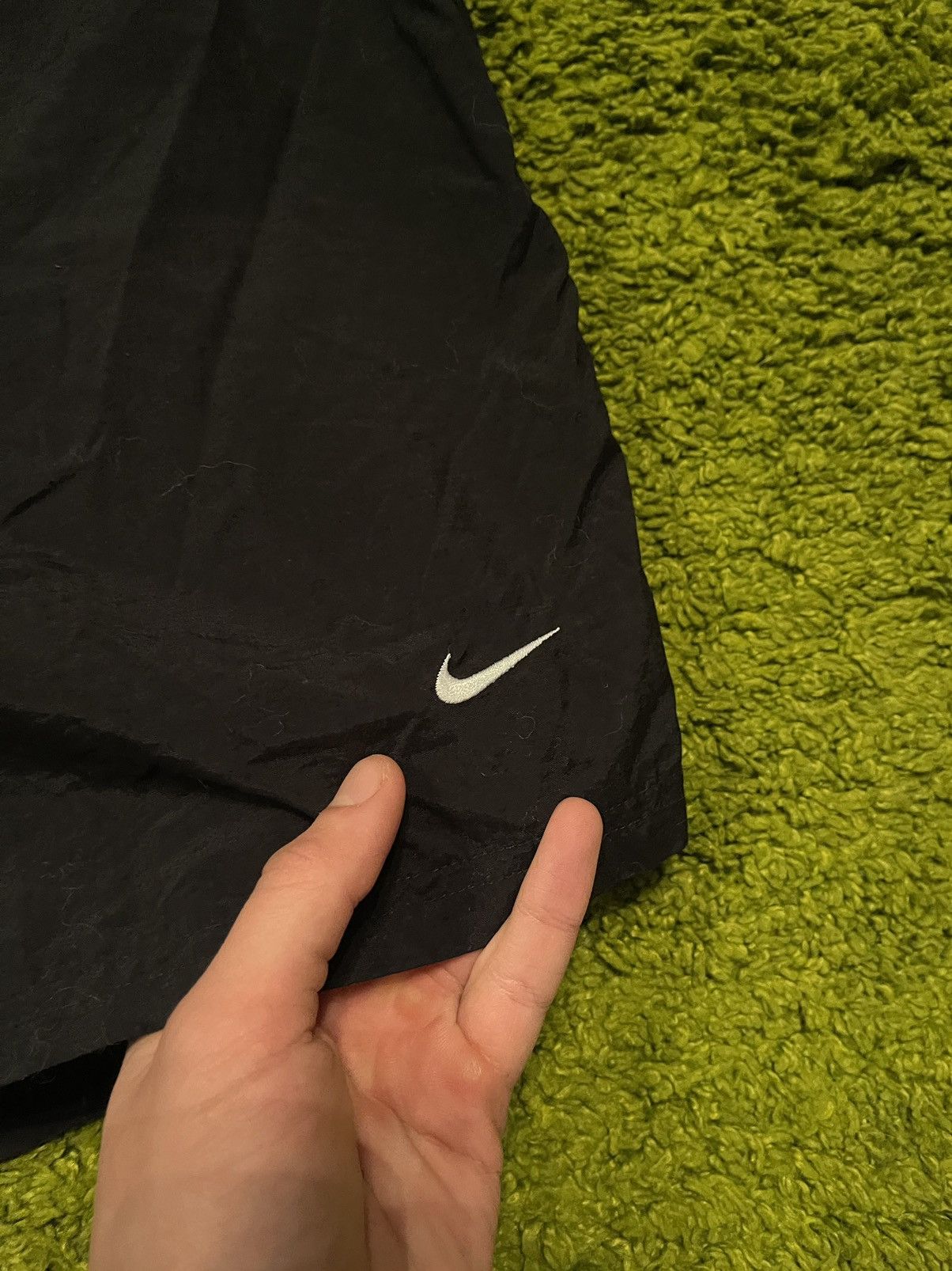 Nike × Vintage Nike 2000s vintage swoosh logo nylon black shorts Size US 34 / EU 50 - 4 Thumbnail