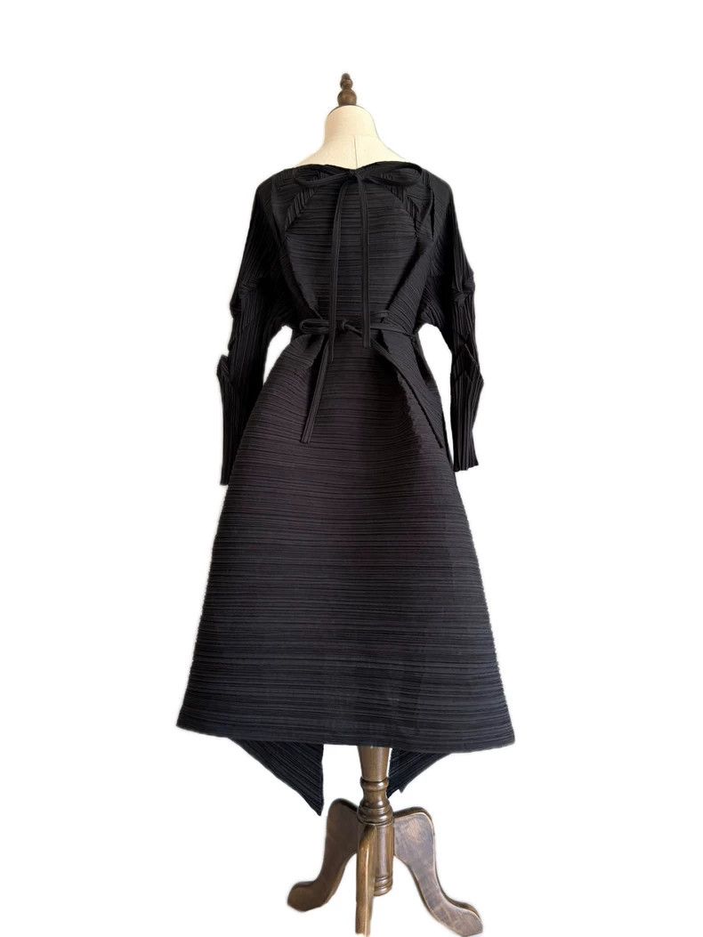 Issey Miyake Issey Miyake size:3 Black spring dress Size XS / US 0-2 / IT 36-38 - 6 Thumbnail