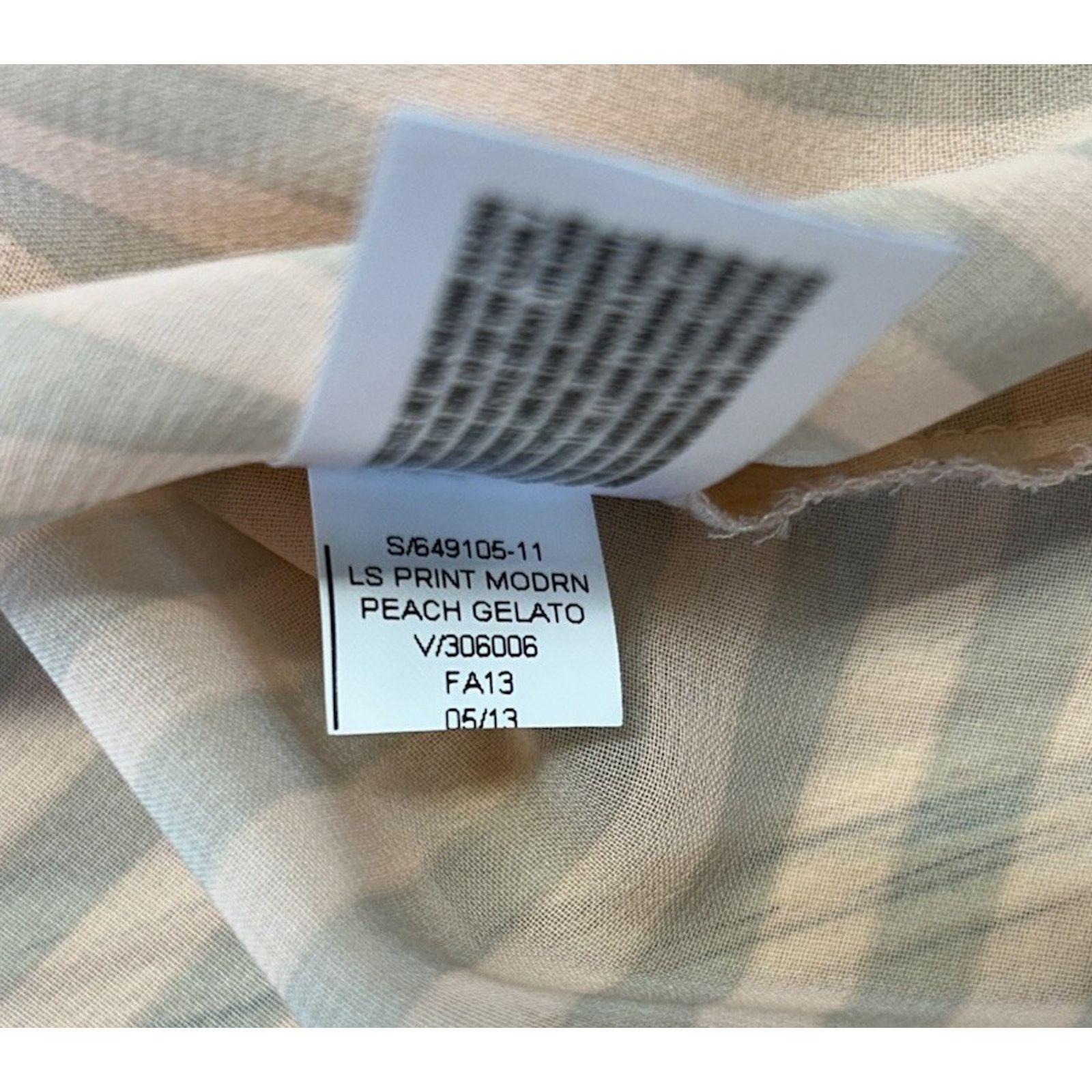 Old Navy WOMEN'S OLD NAVY SHEER PEACH/GRAY SHIRT SIZE L Size L / US 10 / IT 46 - 11 Thumbnail