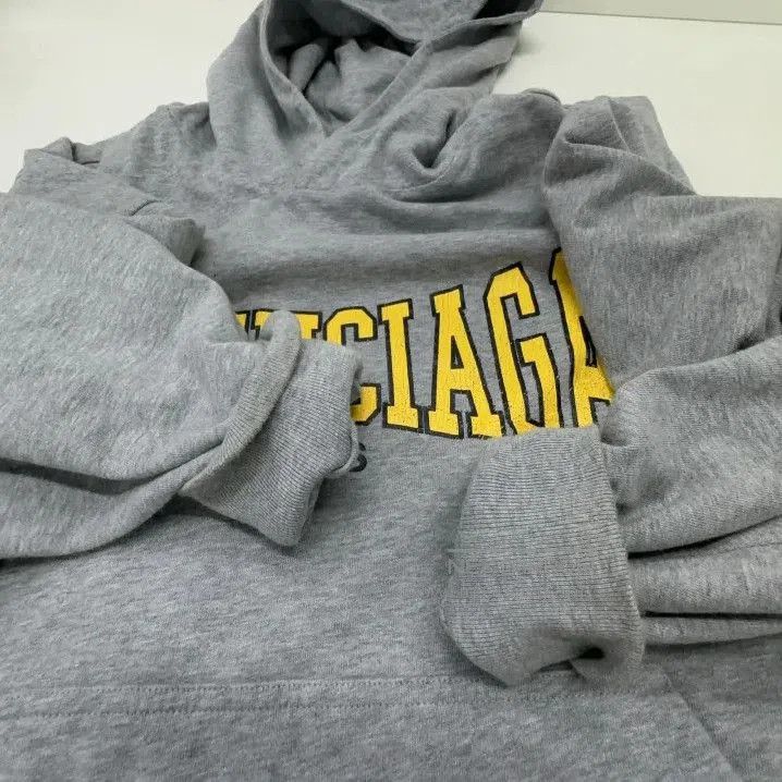 Balenciaga Balenciaga Gray Logo Print Hoodie. Size US S / EU 44-46 / 1 - 8 Thumbnail
