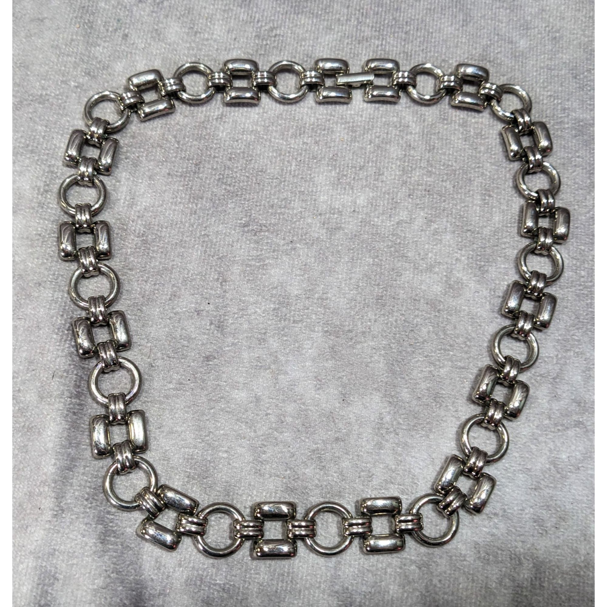 Other Vintage Trifari Geometric Link Silver Tone Necklace Size ONE SIZE - 8 Thumbnail