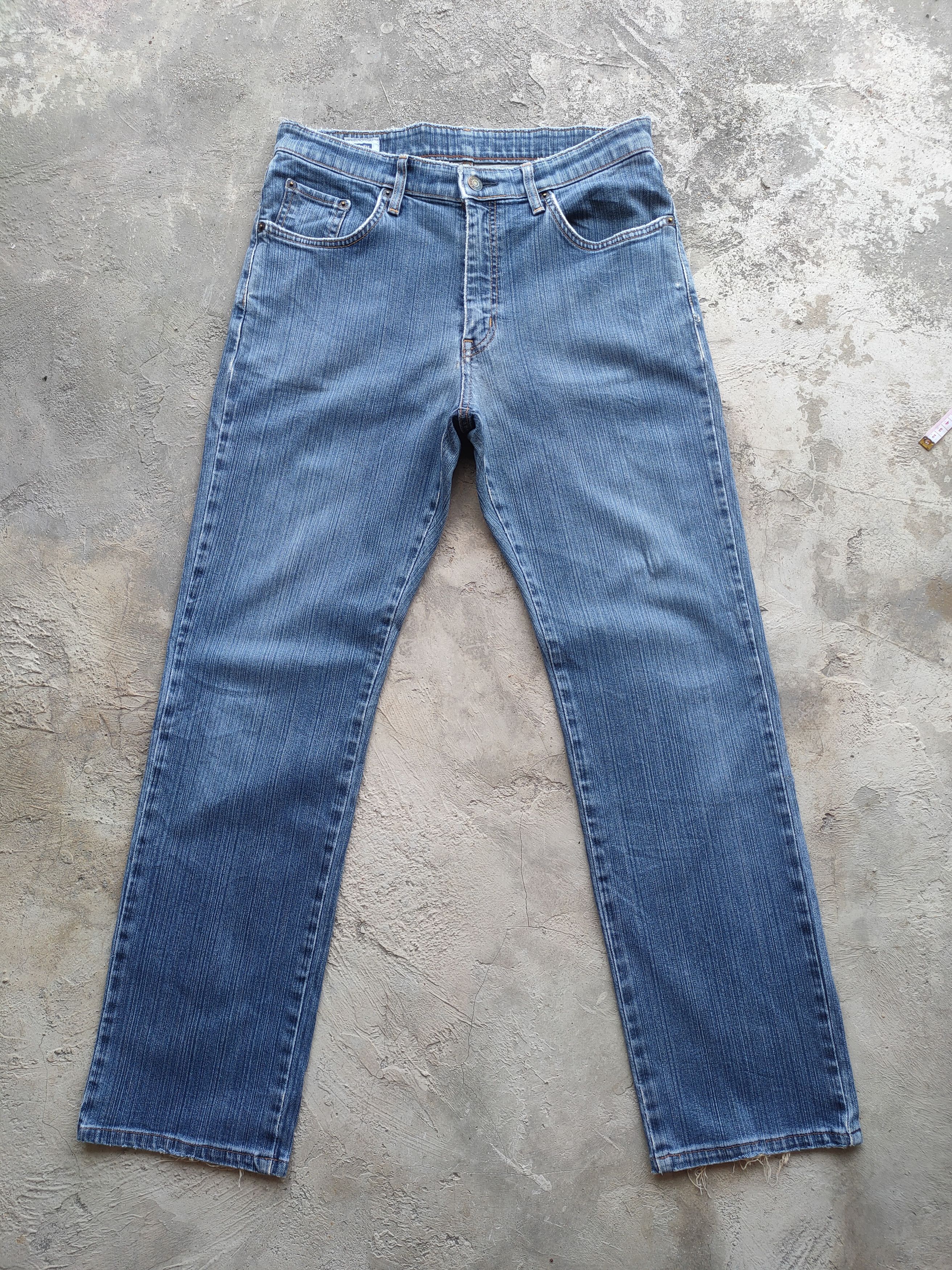 Edwin W31 VINTAGE EDWIN FADED BLUE JEANS PANTS Size US 31 - 1 Thumbnail