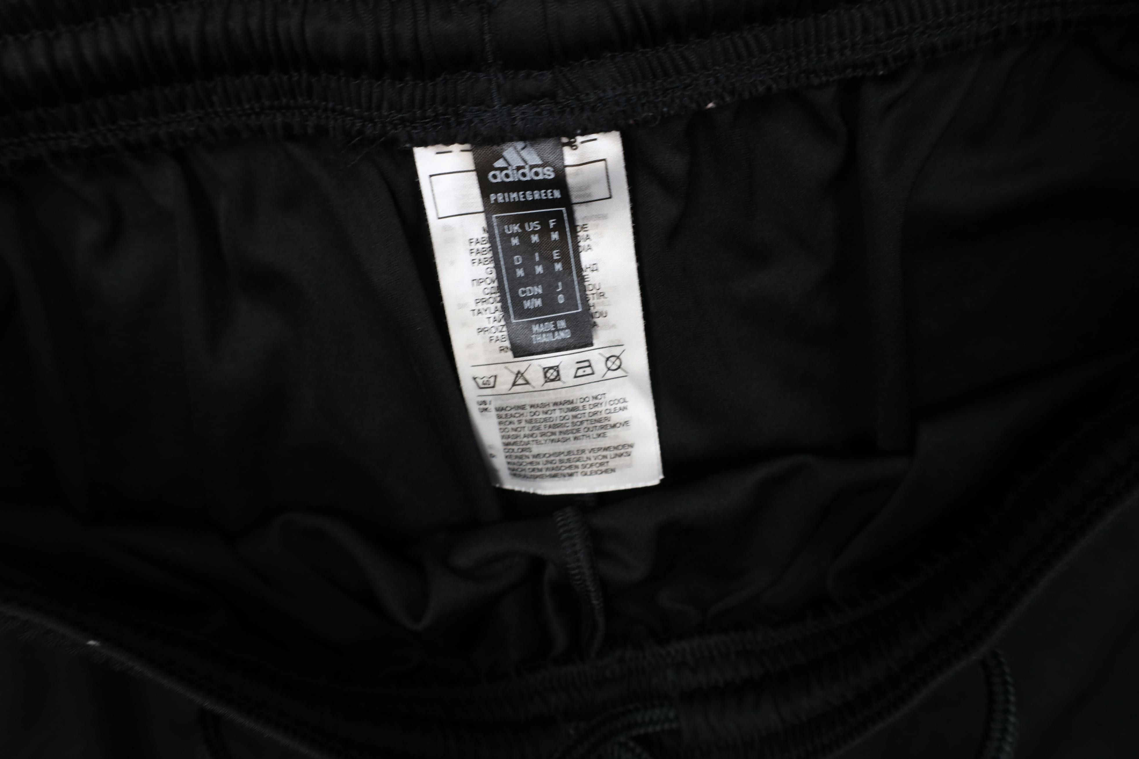 Adidas Vintage Y2K Adidas Running Jogging Soccer Shorts Black Size US 32 / EU 48 - 6 Thumbnail