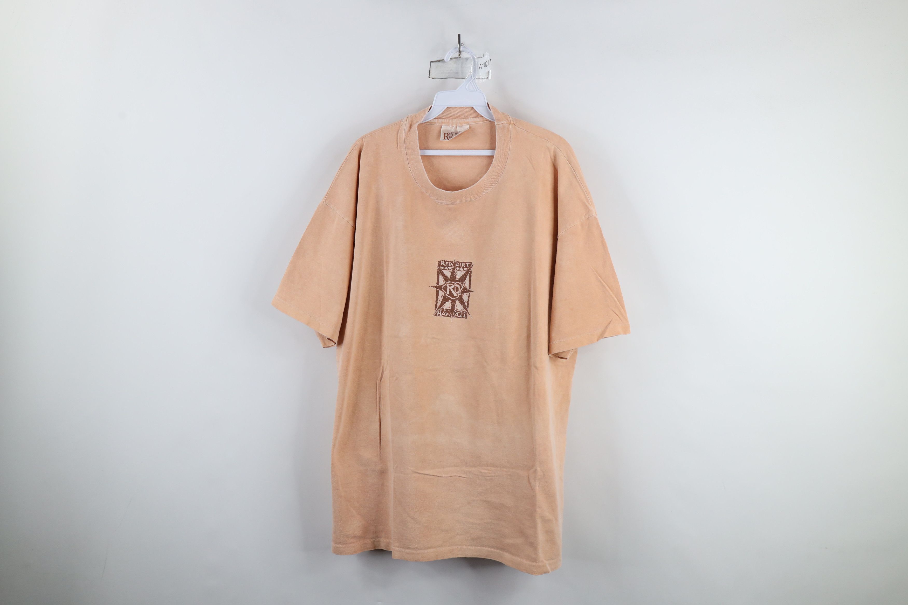 Vintage Vintage 90s Streetwear Stonewash Hawaii Cave Art T-Shirt USA Size US XXL / EU 58 / 5 - 1 Thumbnail
