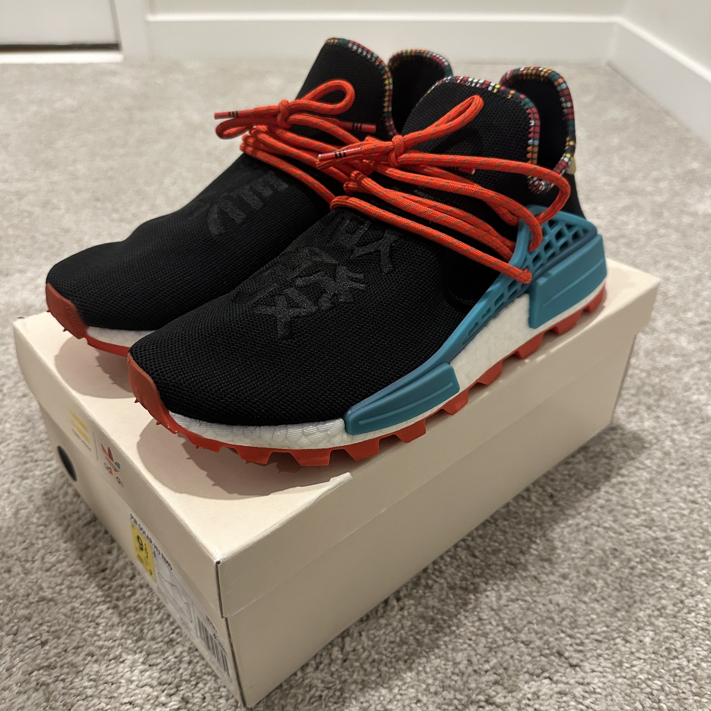 Adidas × Pharrell Adidas NMD Human Race Pharrell "Inspiration Pack" Black Size US 9.5 / EU 42-43 - 2 Thumbnail
