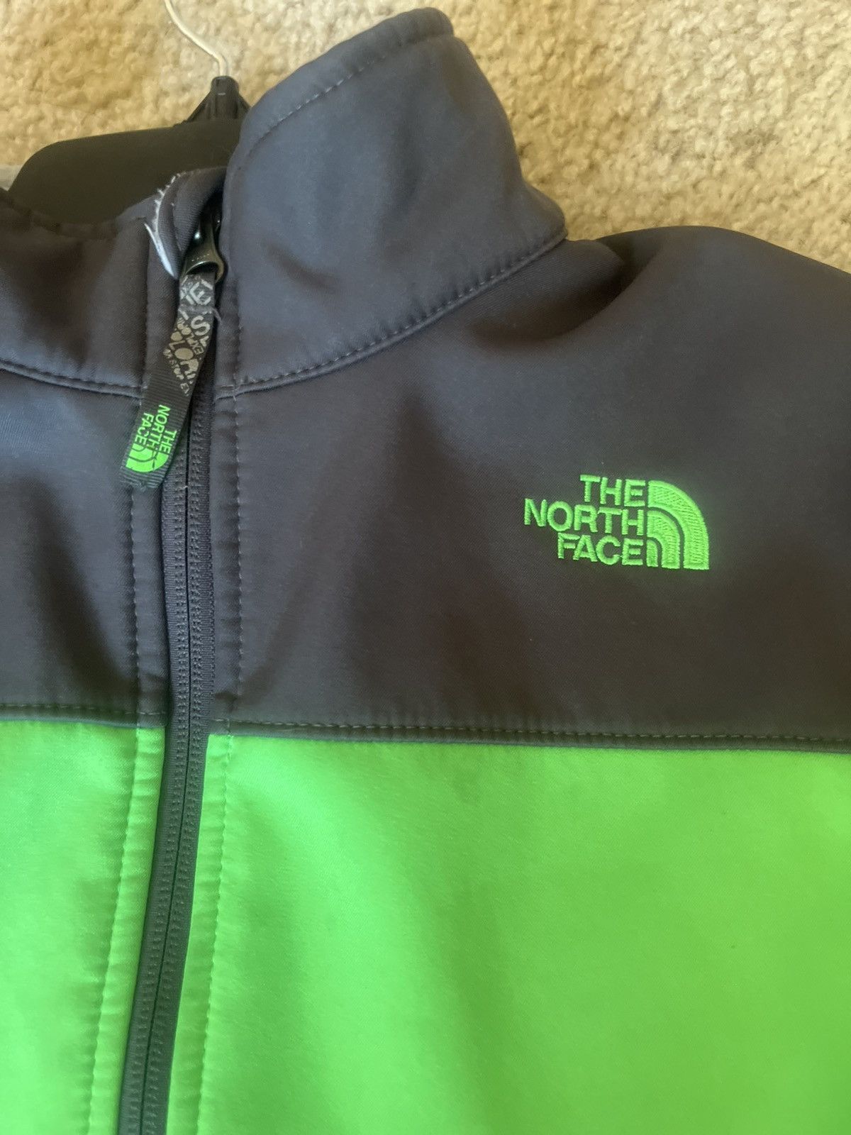 The North Face North Face Jacket Gray And Green Size US XS / EU 42 / 0 - 3 Thumbnail