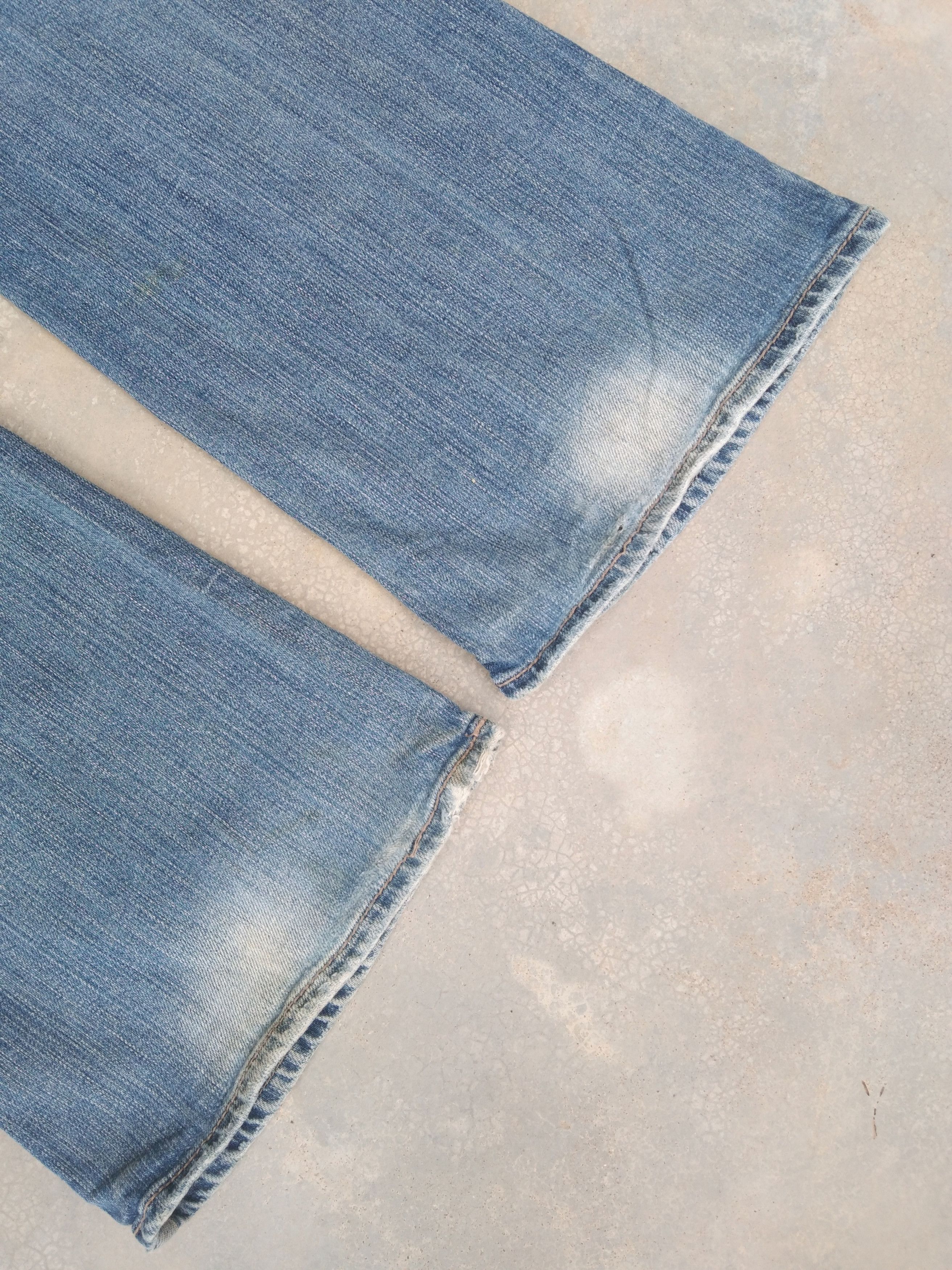Japanese Brand × Jean Vintage Flared Jeans 32x32 Size US 32 / EU 48 - 3 Thumbnail