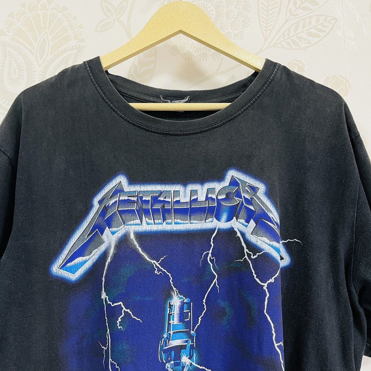 Metallica Vintage Metallica Ride The Lightning TShirt Size US L / EU 52-54 / 3 - 17 Thumbnail
