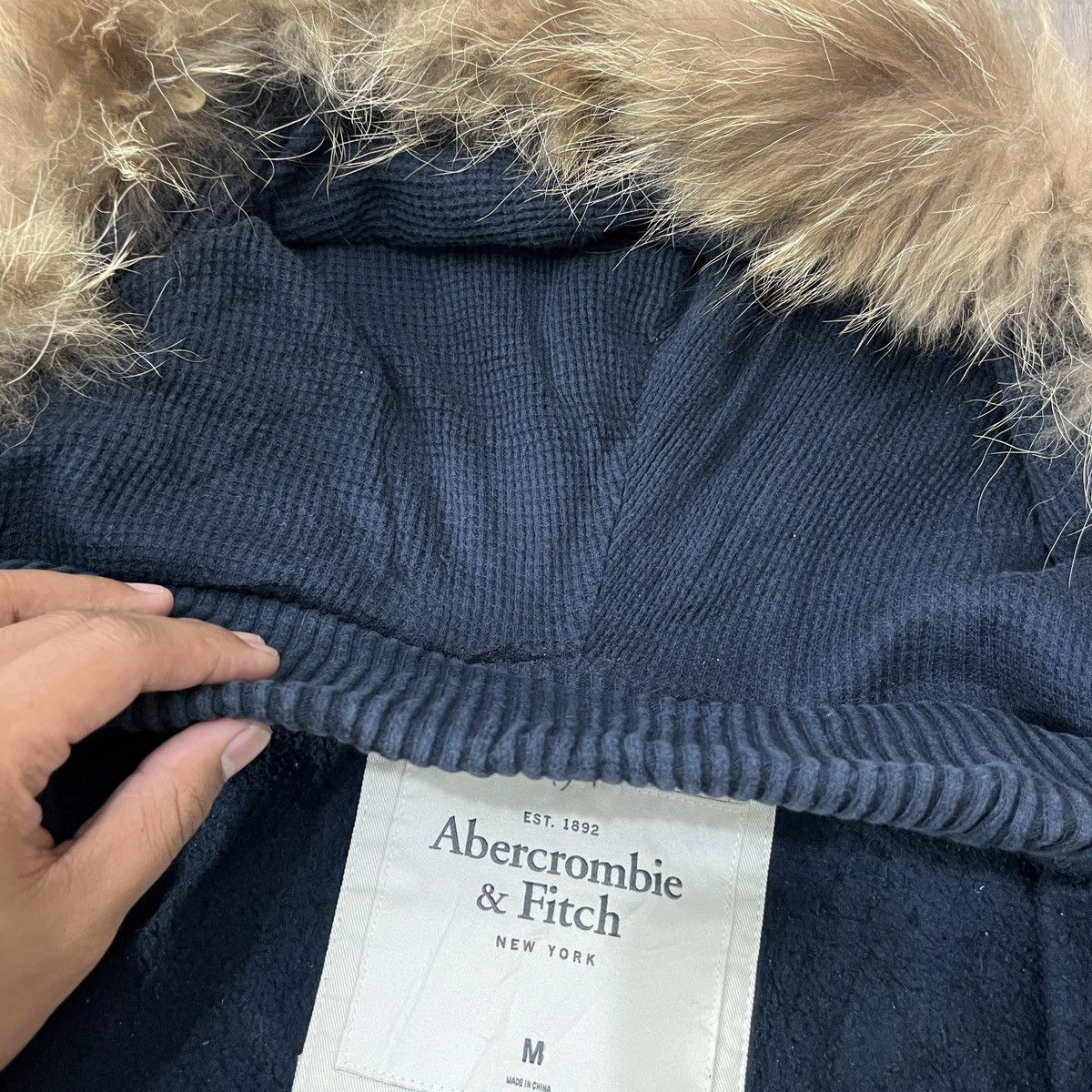Japanese Brand Abercrombie & Fitch Button Fur Termal Hoodie Navy Size US M / EU 48-50 / 2 - 15 Thumbnail