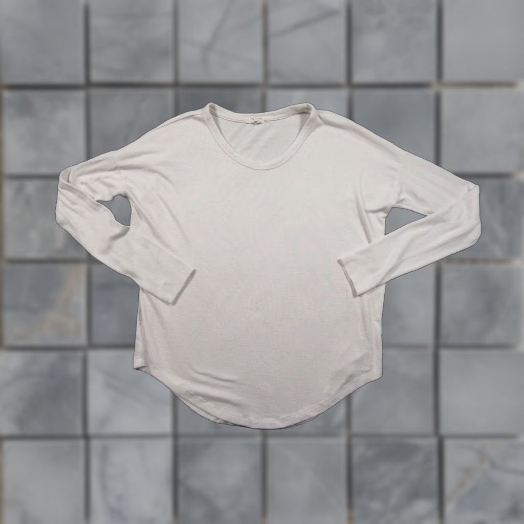 Rag & Bone Rag & Bone Shirt Womens XS White Relaxed Fit Long Sleeve Crewneck Ladies Tee Size XS / US 0-2 / IT 36-38 - 1 Thumbnail