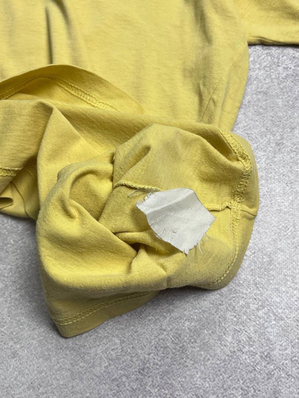 Levi's Vintage Clothing Vintage 90's Levi's Heavy Cotton Boxy T-shirt XL Size US L / EU 52-54 / 3 - 4 Thumbnail