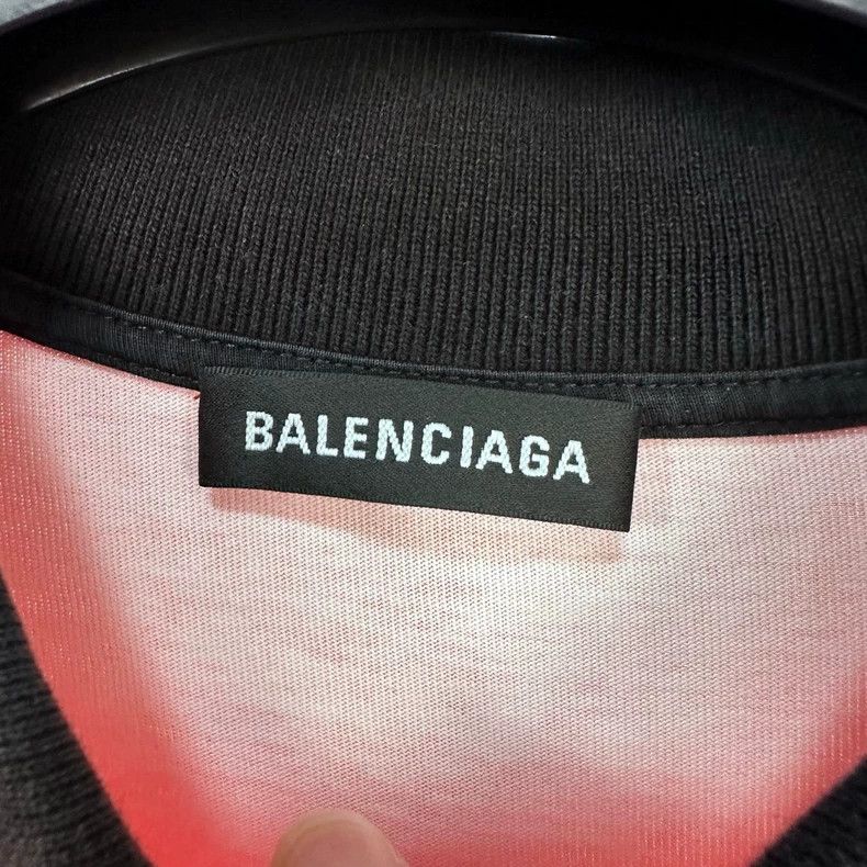 Balenciaga Balenciaga Color matching printed logo long sleeve Size US M / EU 48-50 / 2 - 4 Thumbnail