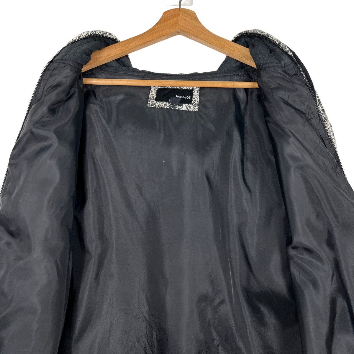 Hurley 🔥 HURLEY HOODIE NICE DESIGN JACKET Size US L / EU 52-54 / 3 - 13 Thumbnail