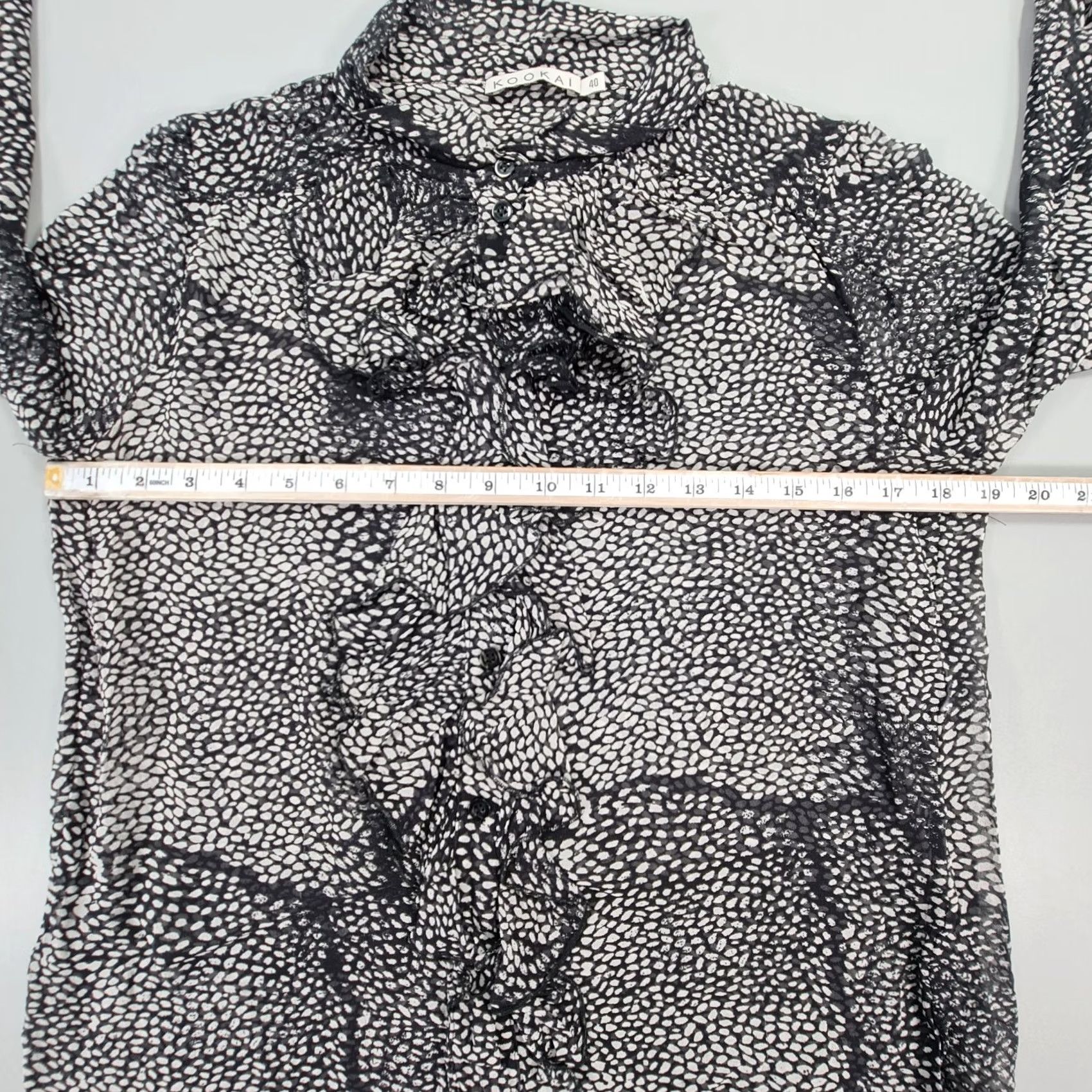 Vintage Kookai Blouse Black 40 Long Sleeve Sheer Ruffle Front Satin Polka Dot Casual Womens Blouse Size S / US 4 / IT 40 - 5 Thumbnail