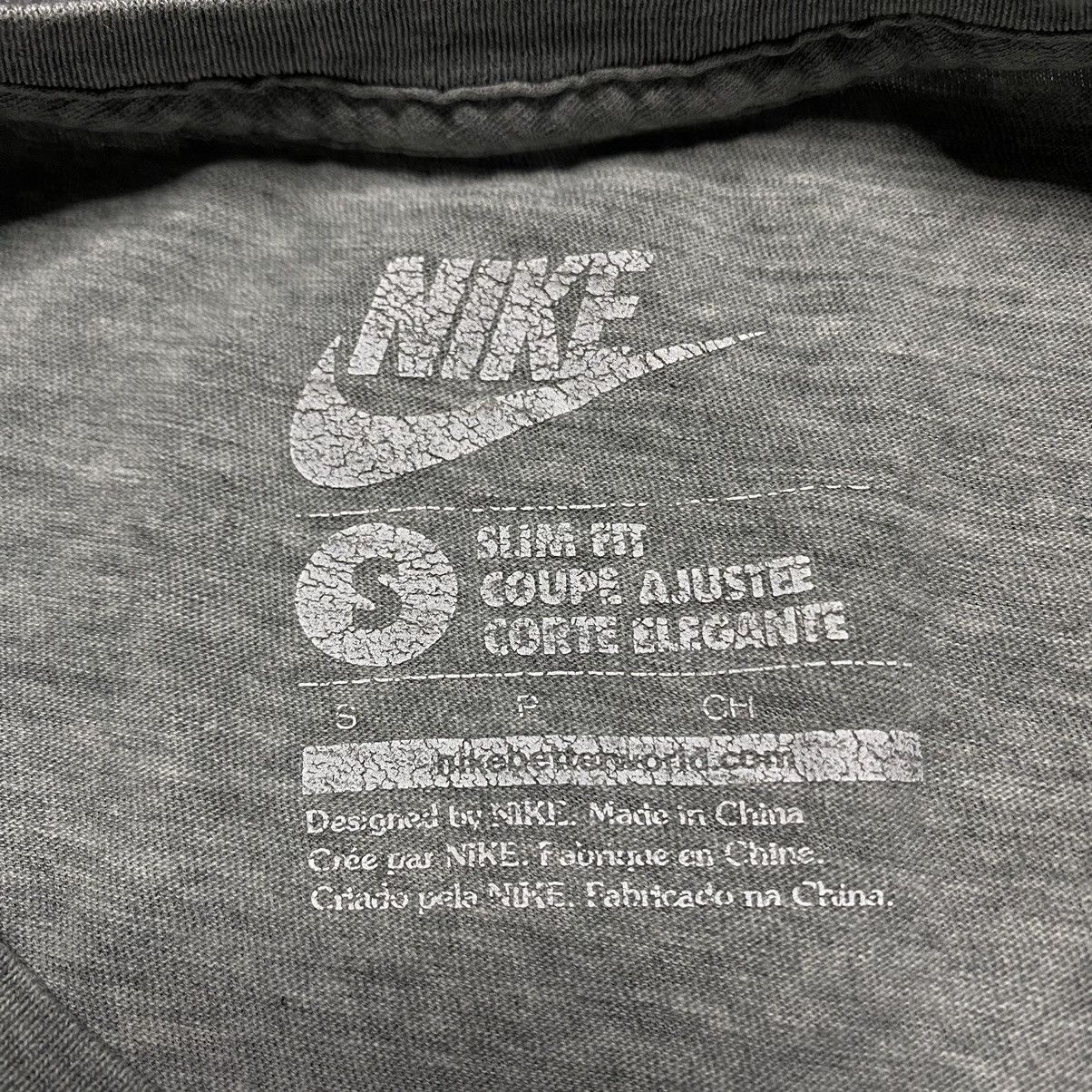 Nike × Vintage Vintage Nike tee “football” y2k t-shirt big logo Size US S / EU 44-46 / 1 - 3 Thumbnail