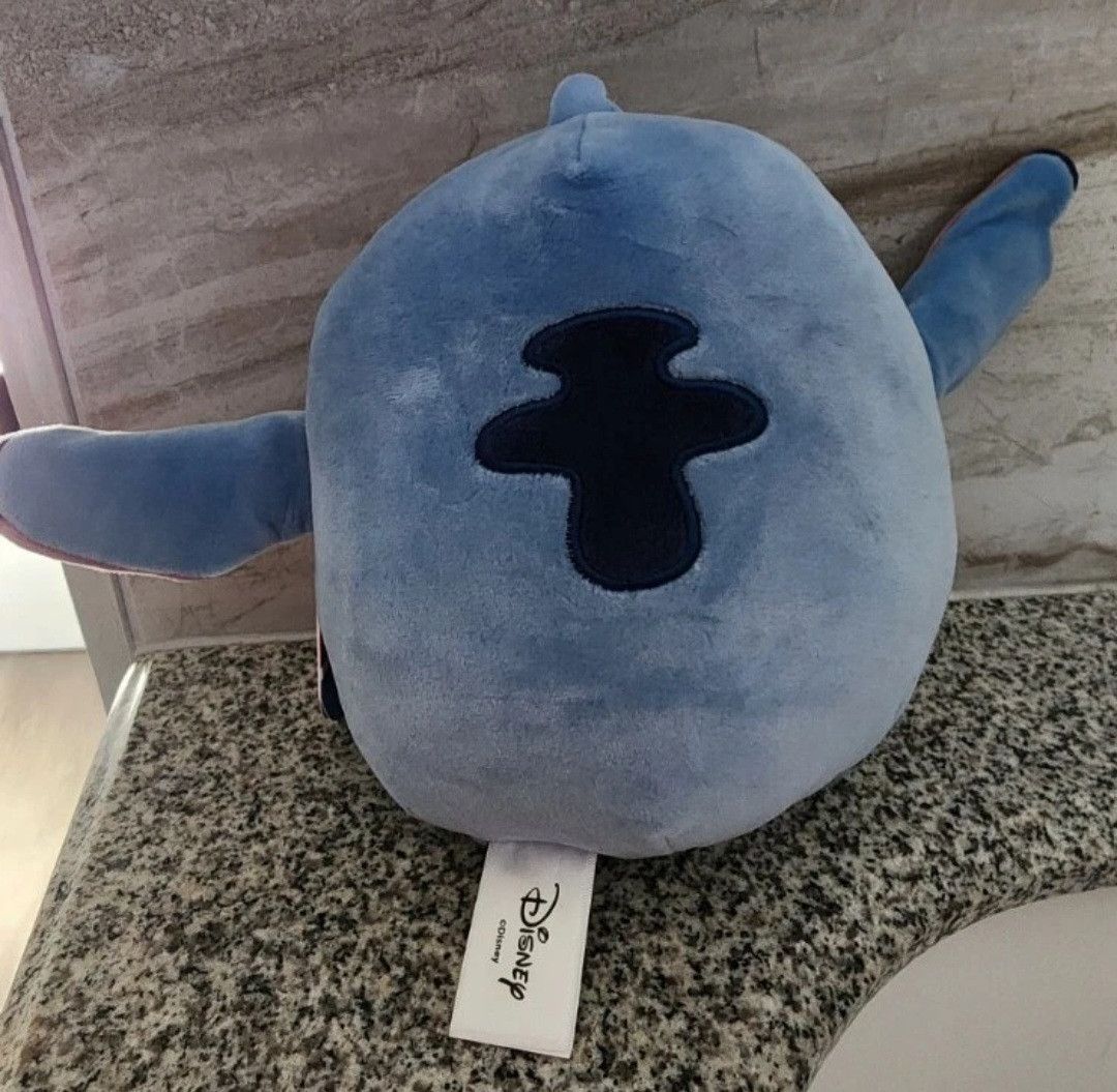 Disney NWT Squishmallows 6.5" Disney Stitch Love Heart Plush Size ONE SIZE - 2 Thumbnail