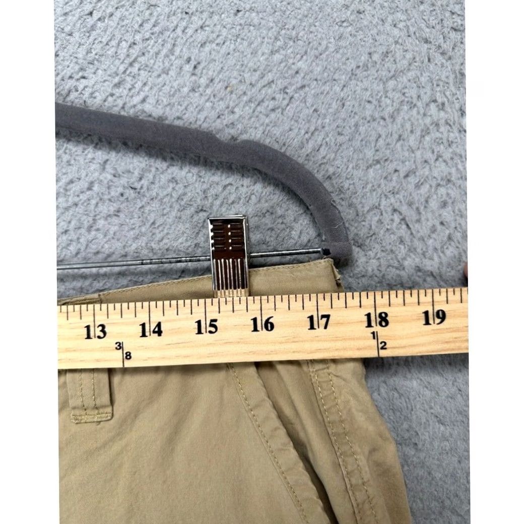 Vintage Columbia Shorts Mens 34X10 Tan Chino Flat Front Pockets Casual Outdoor Preppy Size US 34 / EU 50 - 7 Thumbnail