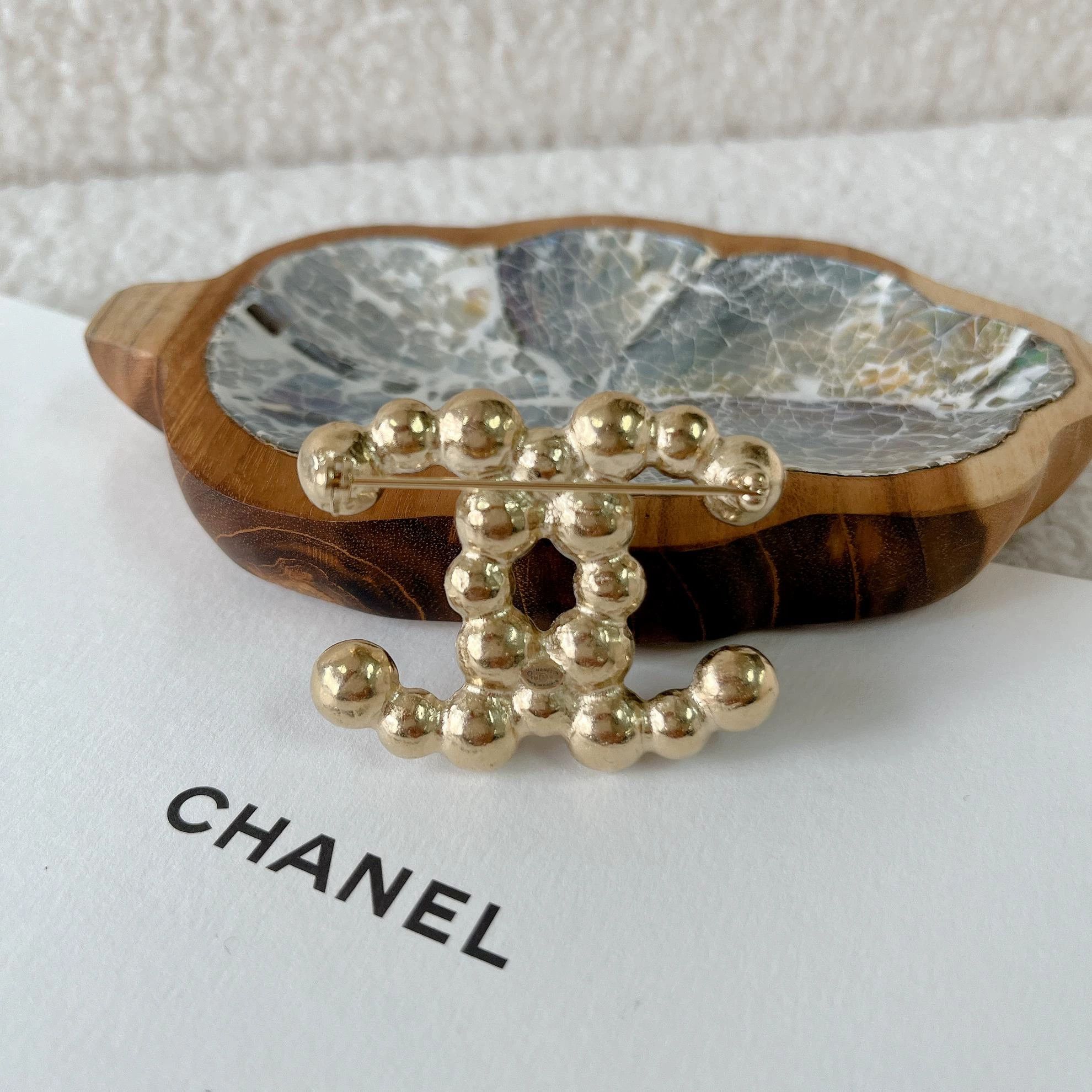 Chanel Chanel Pearl Double C Brooch 7572 Size ONE SIZE - 2 Thumbnail