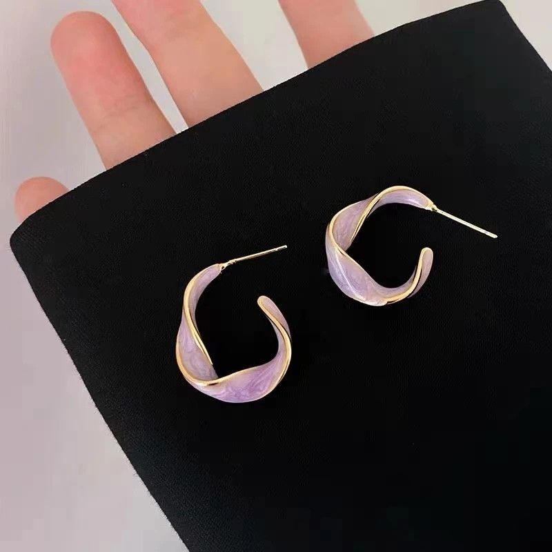 Designer × Jewelry Twisted Art Line Purple Stud Earring Size ONE SIZE - 5 Thumbnail
