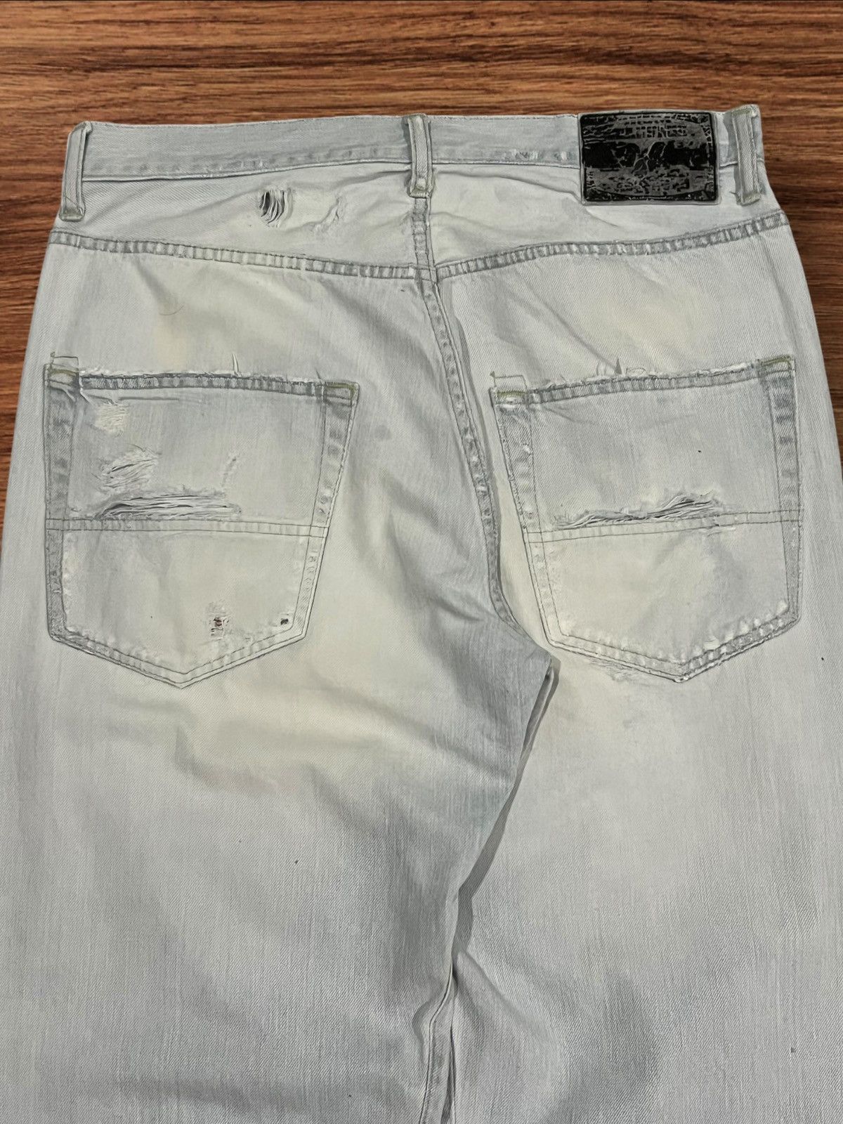 If Six Was Nine × Japanese Brand × Le Grande Bleu (L.G.B.) Vintage Japanese Brand Light Blue Washed Trashed Ripped Jean Size US 32 / EU 48 - 6 Thumbnail