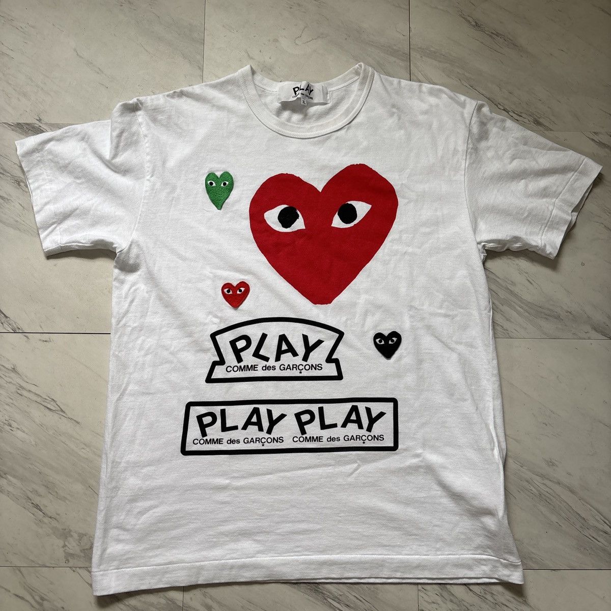 CDG by Comme des Garcons Comme de Garçons Play Tee Size US XL / EU 56 / 4 - 1 Thumbnail