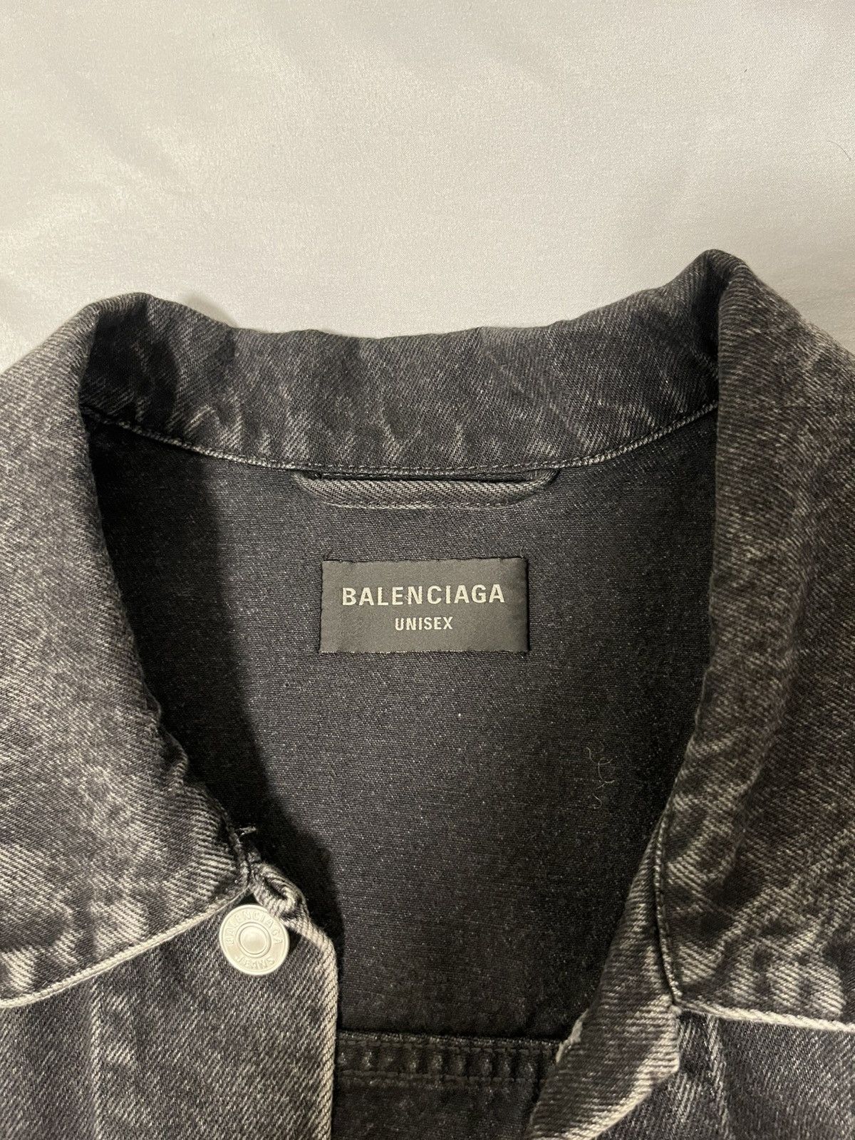 Balenciaga Balenciaga Grey Rhinestone Logo Denim Jacket Size US L / EU 52-54 / 3 - 2 Thumbnail