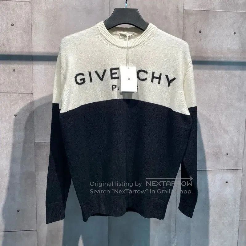 Givenchy Givenchy Wool Blend Long Sleeve Sweater for Women . Size XS / US 0-2 / IT 36-38 - 1 Thumbnail