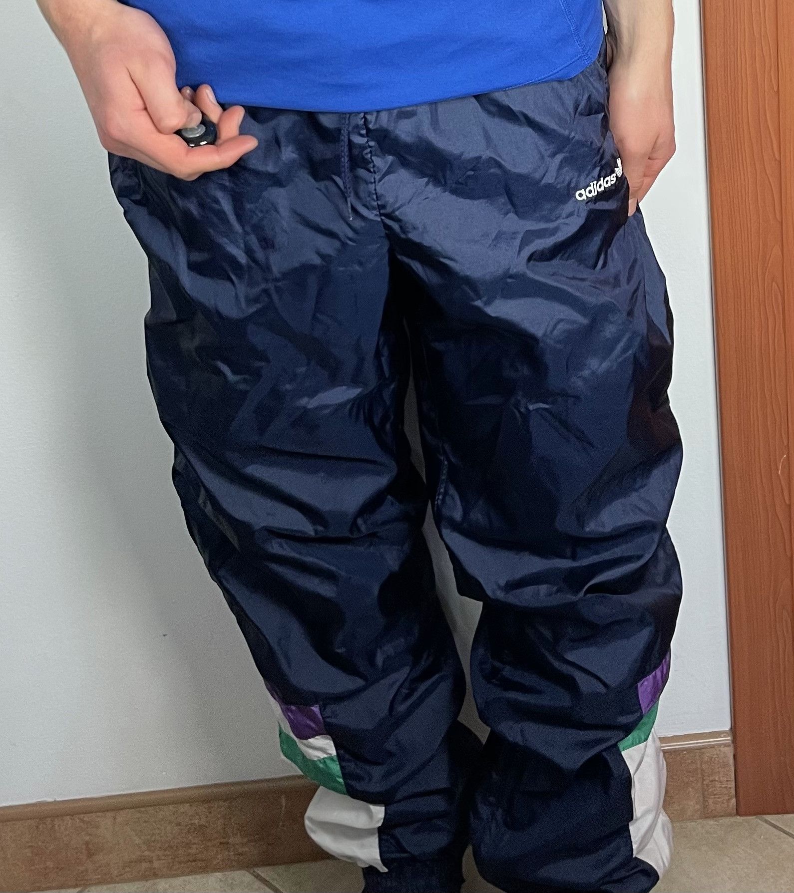 Adidas × Vintage Vintage Adidas Men's Navy Nylon Embroidered Logo Track Pants Size US 30 / EU 46 - 2 Thumbnail
