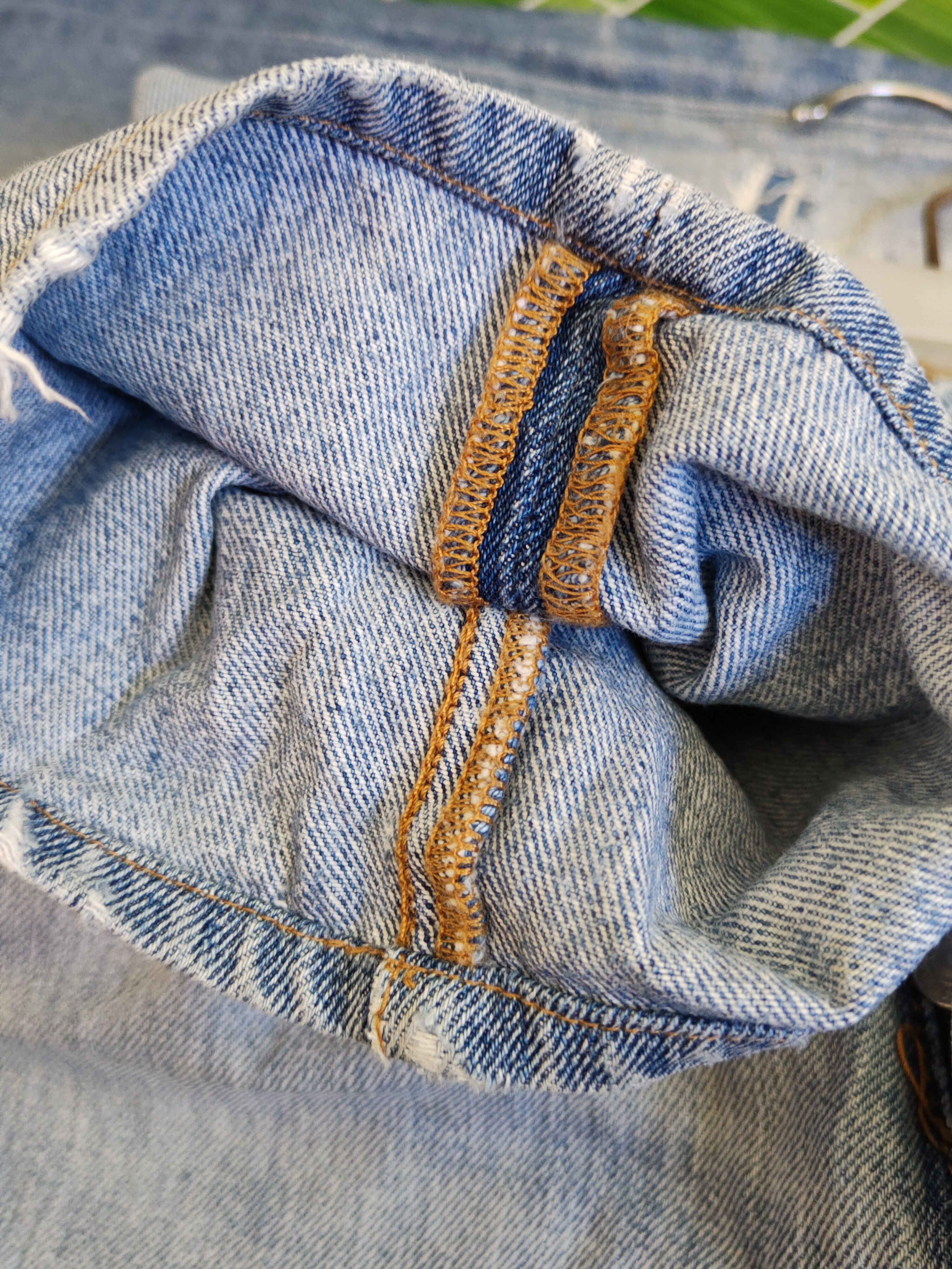 Levi's Levi's Blue Faded Distressed Ripped Jeans #S1813 Size US 31 - 14 Thumbnail