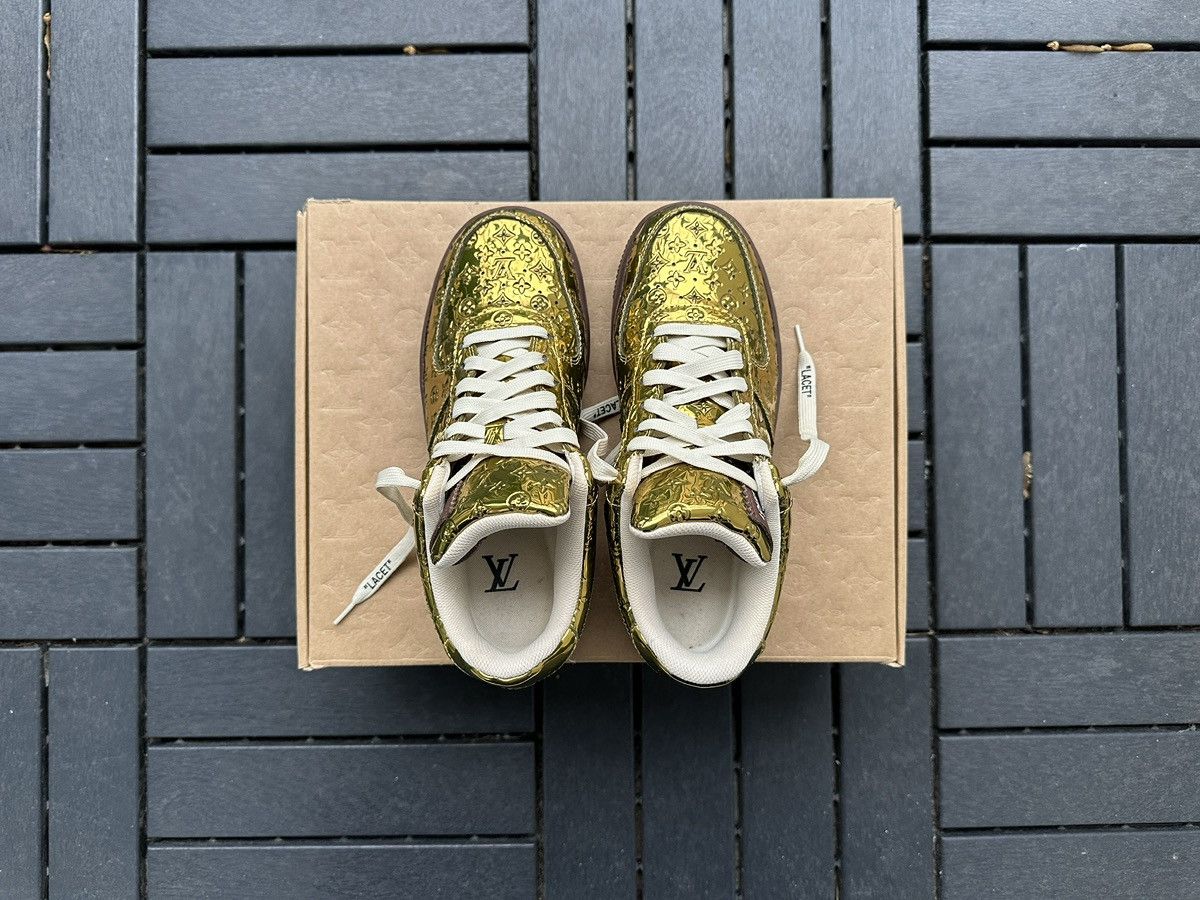 Louis Vuitton Louis Vuitton Nike Air Force 1 Low Gold Size US 6 / EU 39 - 5 Thumbnail