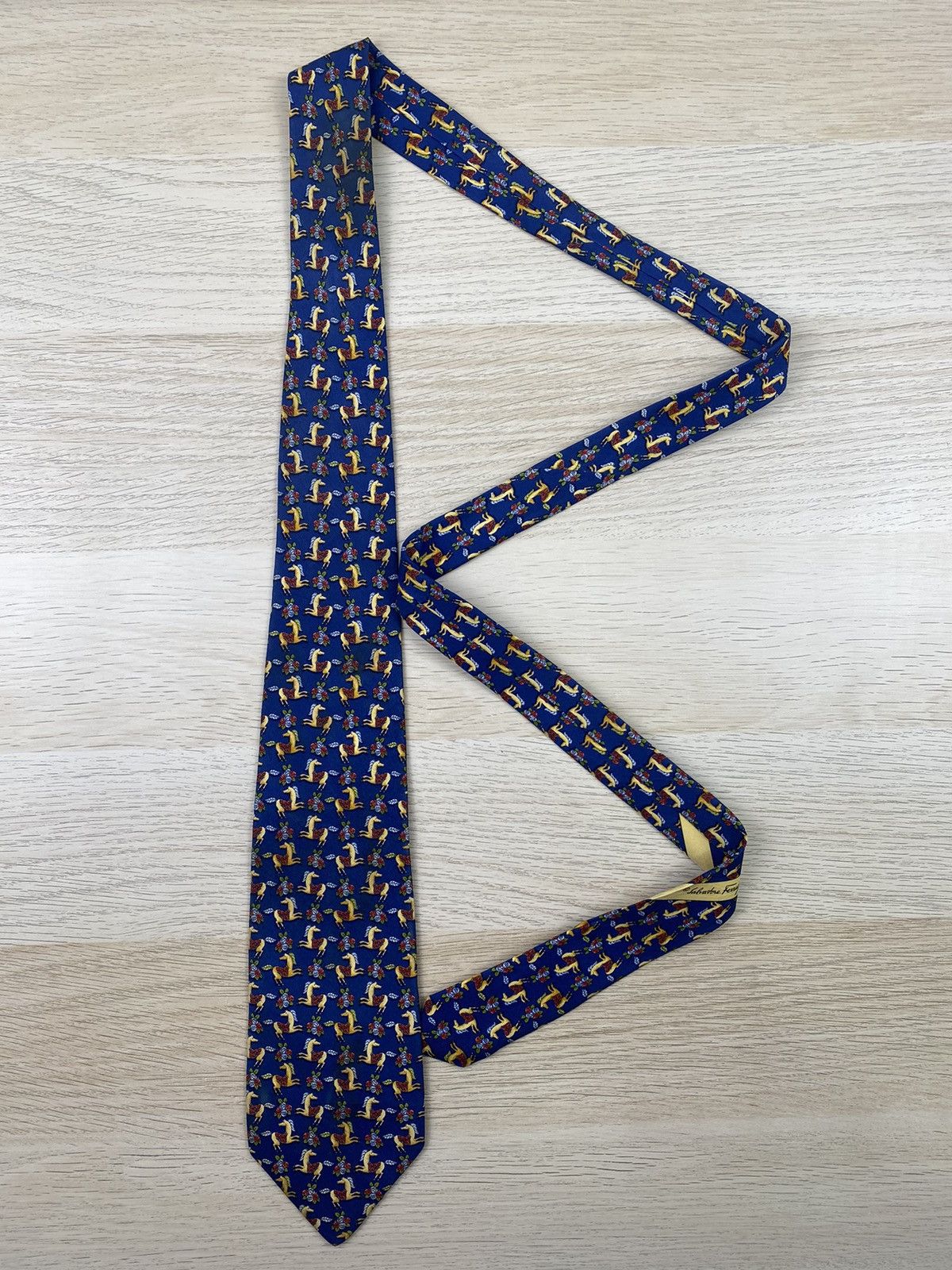 Salvatore Ferragamo Salvatore Ferragamo Silk Tie T83 Size ONE SIZE - 3 Thumbnail