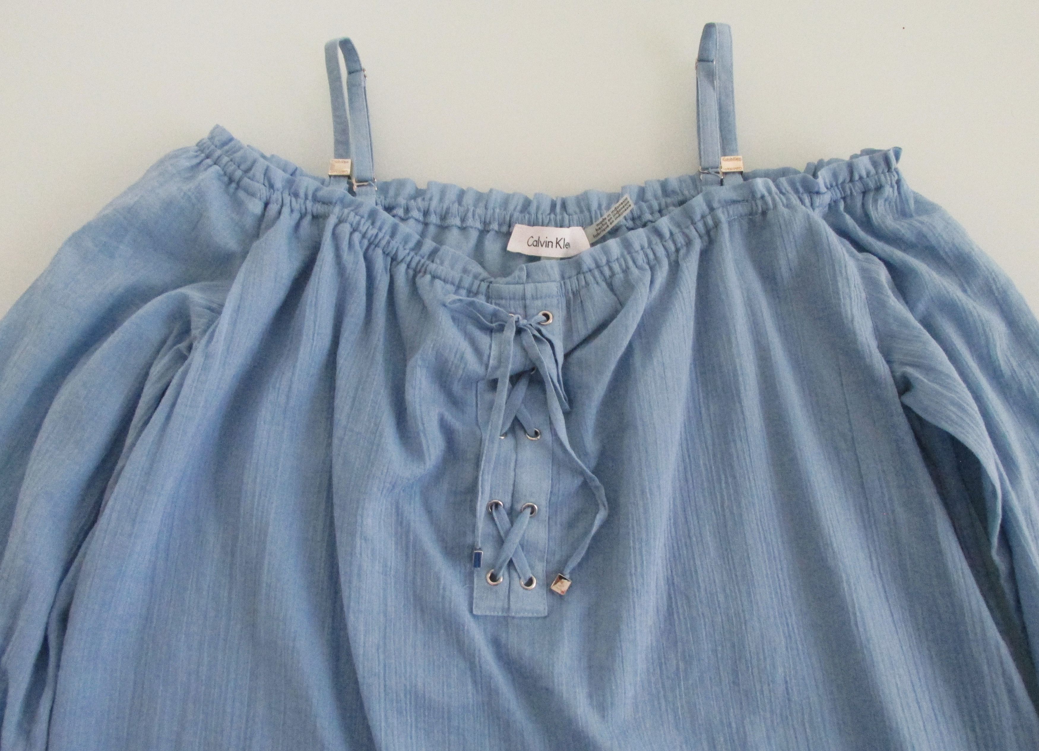 Calvin Klein Calvin Klein (NWT) Women's Off Shoulder Blouse Size Small Size S / US 4 / IT 40 - 3 Thumbnail