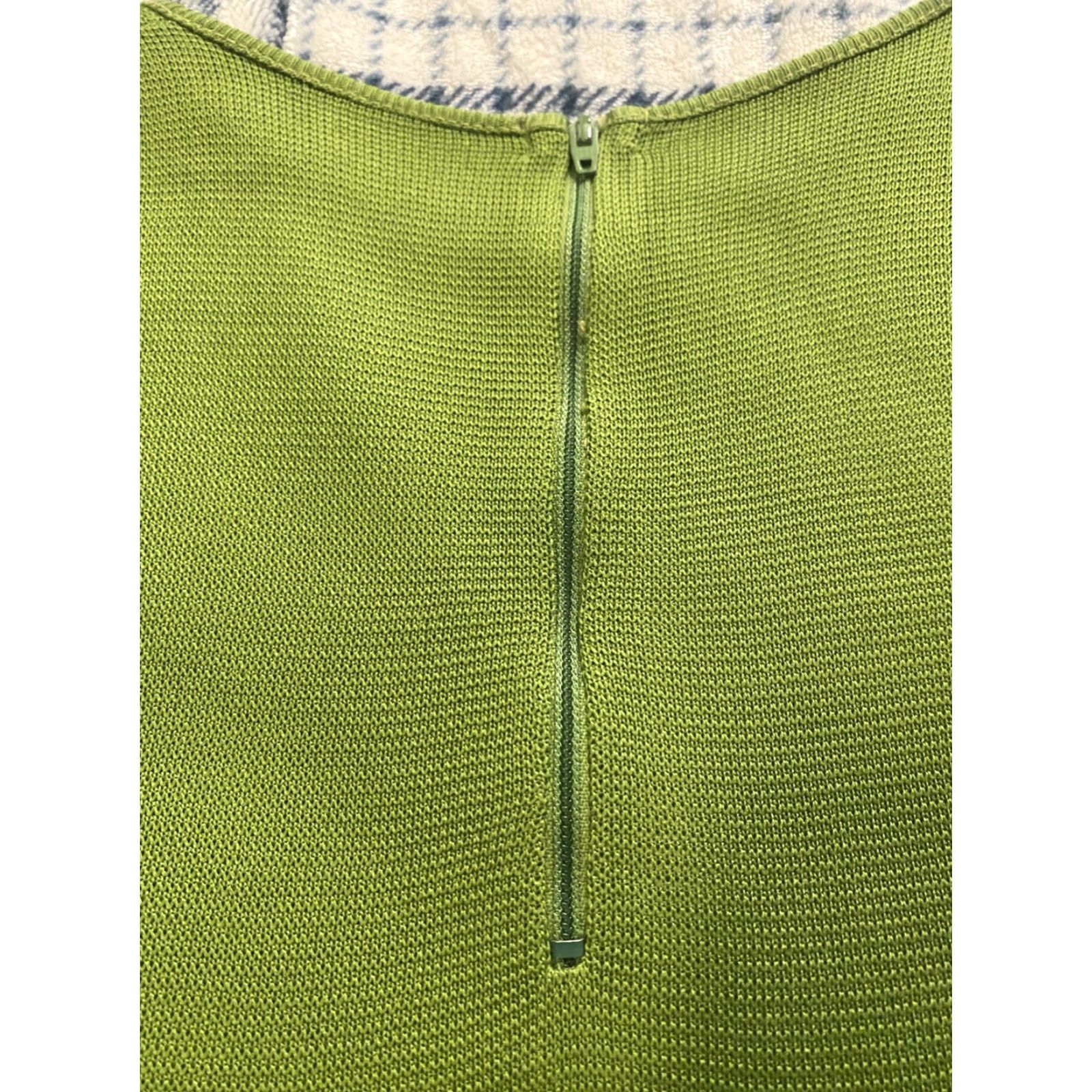 Vintage VINTAGE Miss Pernilla 3 Piece Outfit Skirt Shirt Cardigan Womens Size Medium Green 60s 1960s Polyester Art Deco M/L Size M / US 6-8 / IT 42-44 - 7 Thumbnail