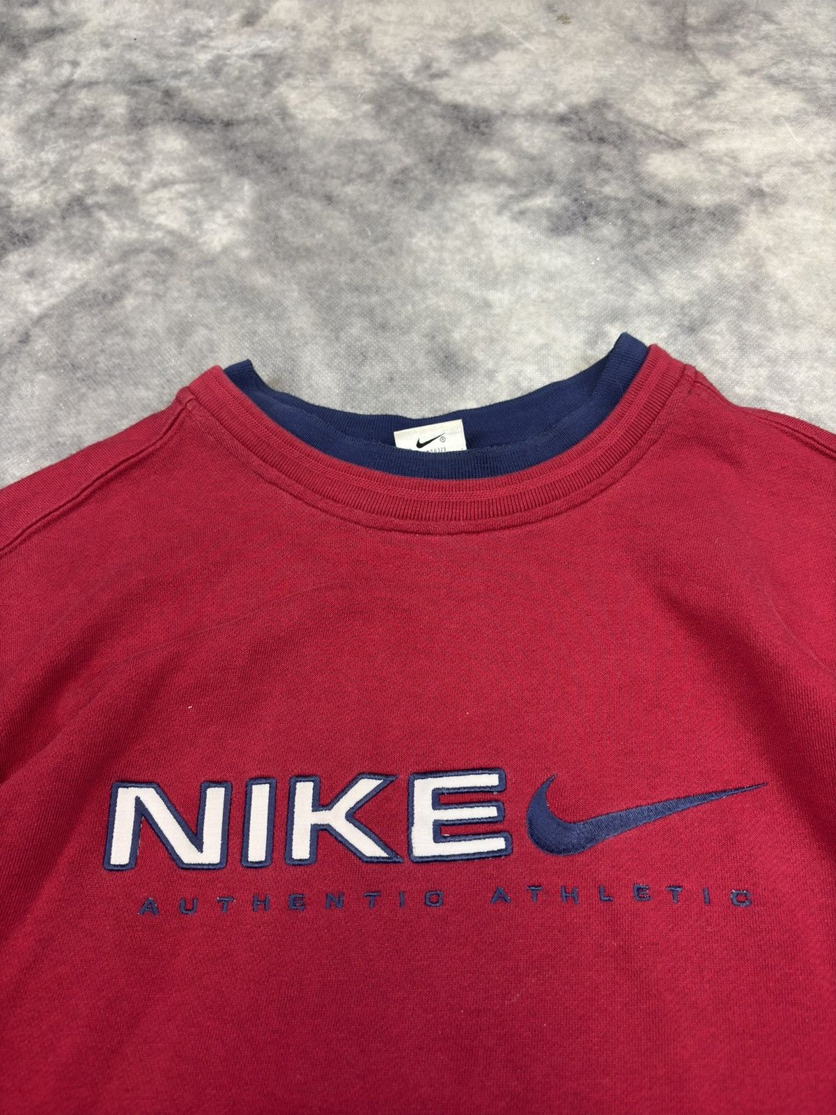 Nike 90s Red Nike Big Swoosh Logo Sweatshirt XL Rap Skatebaord Size US XL / EU 56 / 4 - 2 Thumbnail