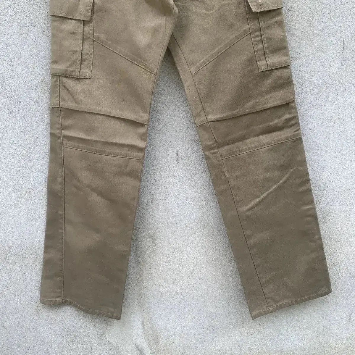 Seditionaries ROOT THREE MULTIPOCKET TROUSERS BIKERS CARGO DOUBLEKNEE PANT Size US 30 / EU 46 - 6 Thumbnail