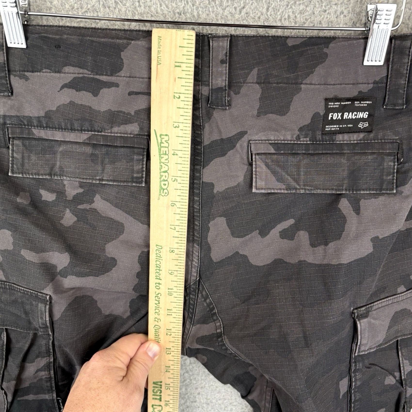 Fox Racing Fox Cargo Shorts Mens 30 Gray Camo Ripstop Cotton Pocketed Regular Rise 10in Front Flat Vintage: No Size US 30 / EU 46 - 4 Thumbnail