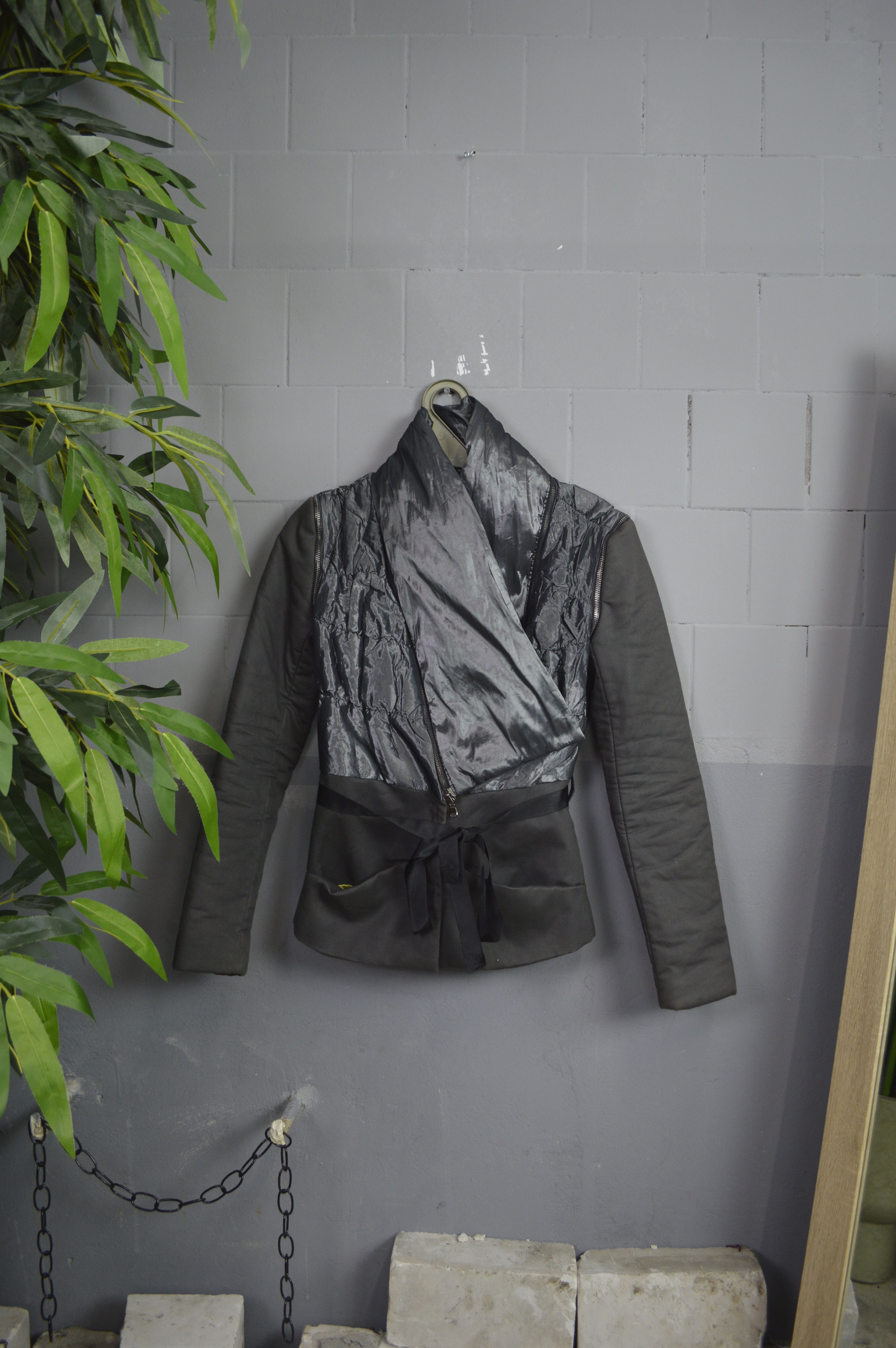 Designer RECONSTRUCTED AVANTGARDE BLAZER JACKET BY DESIGNER ANDRETAN Size XS / US 0-2 / IT 36-38 - 1 Thumbnail
