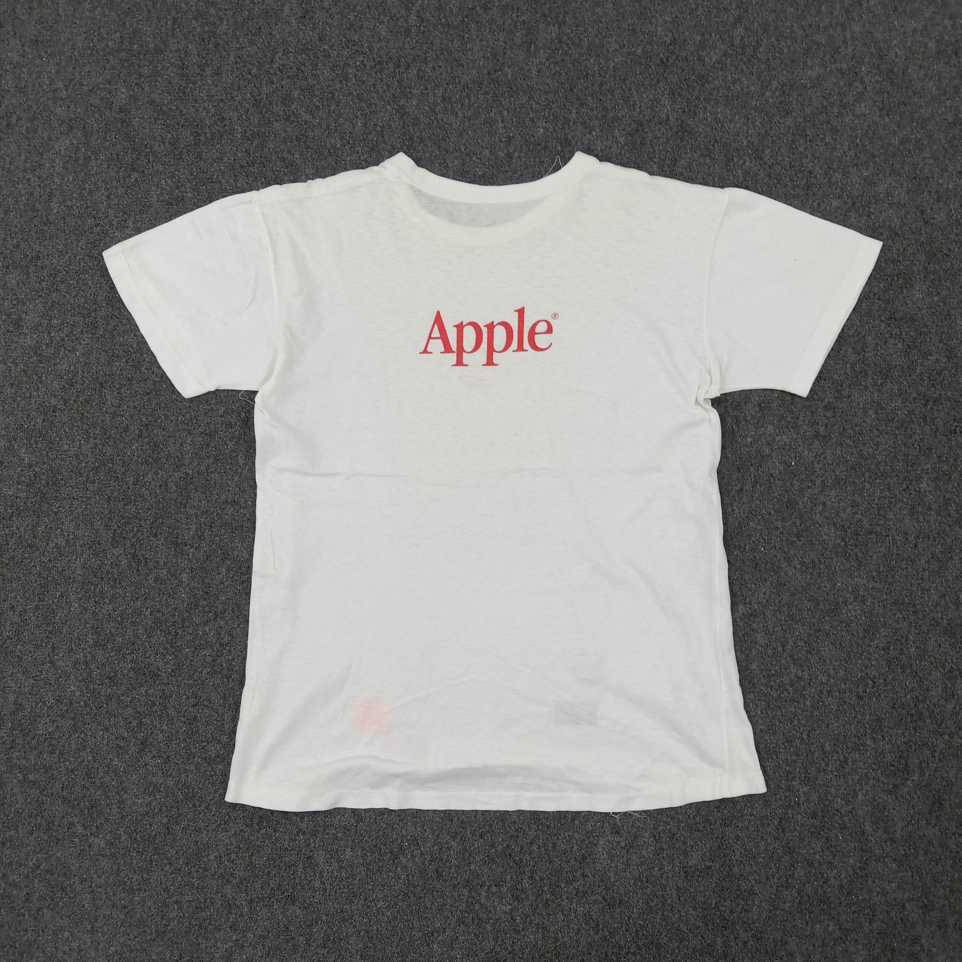 Apple × Vintage Apple Macistosh Electronic Brand Iphone Ipad Tshirt Size US M / EU 48-50 / 2 - 1 Thumbnail