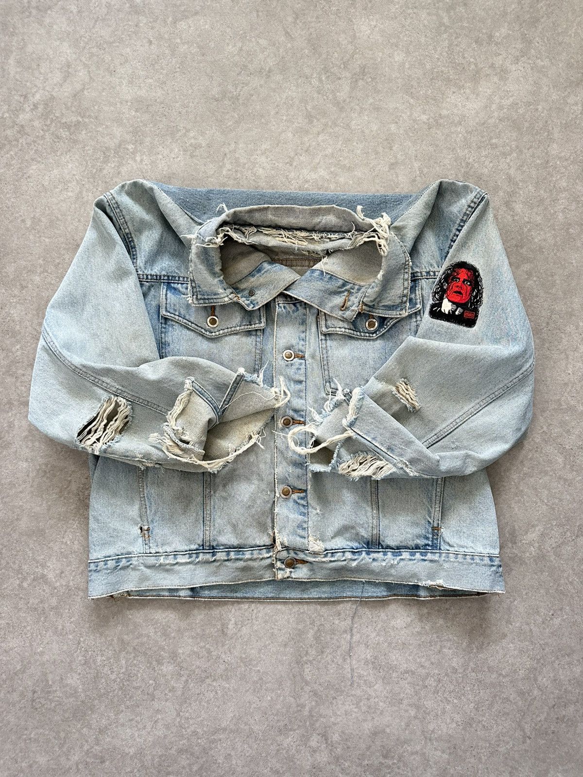 Vintage Vintage Sting Denim Jacket Thrashed Distressed Unique Rare Size US L / EU 52-54 / 3 - 23 Thumbnail