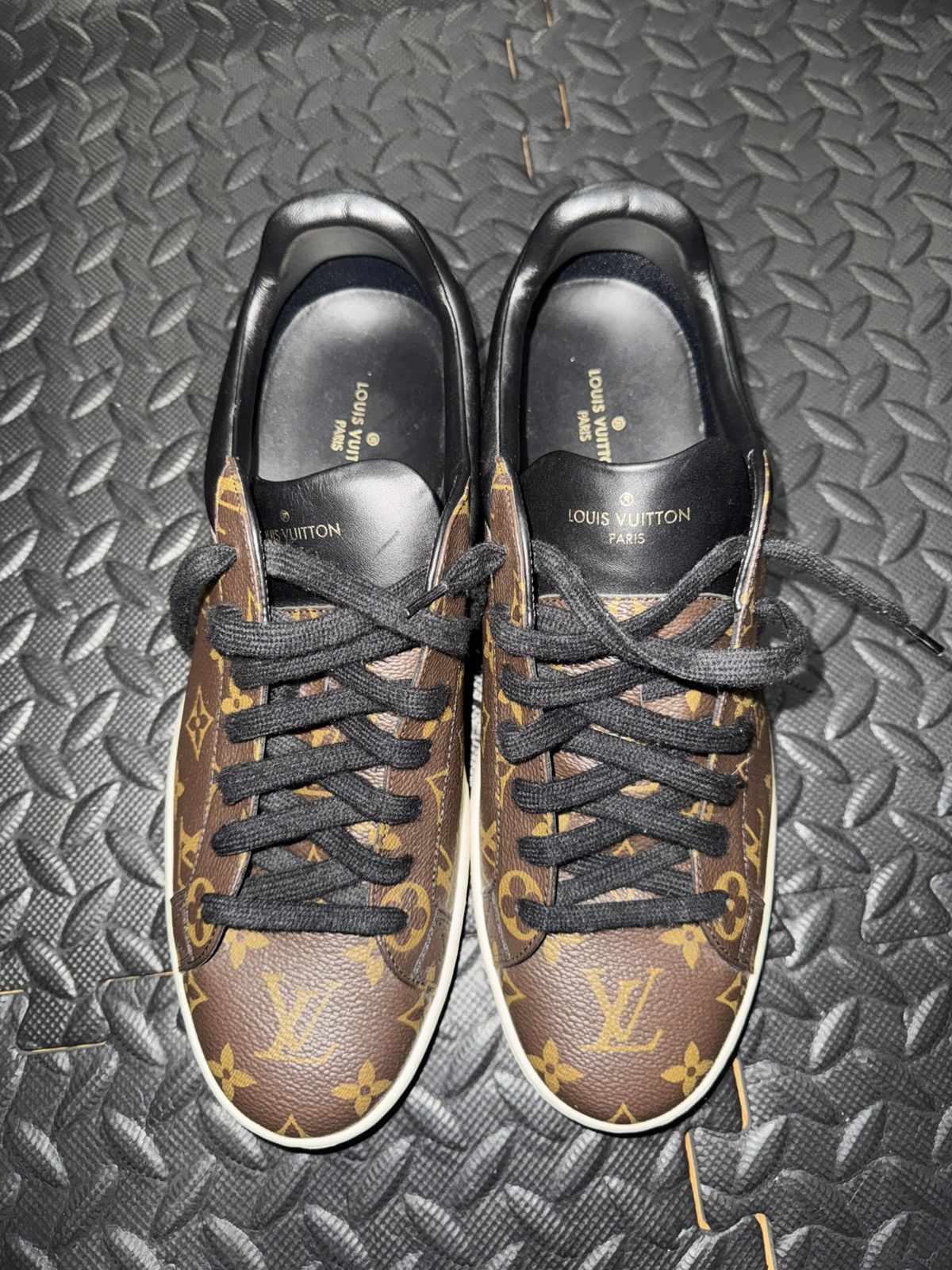 Men’s Louis Vuitton Luxembourg Canvas Monogram Sneakers Size UK 12 MS0241 Louis Vuitton Luxembourg Sneakers Brown | Grailed main image 4