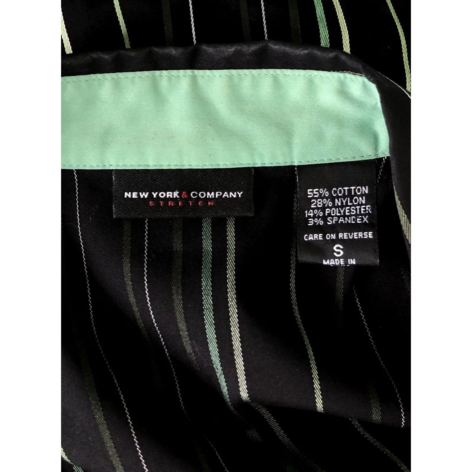 Vintage VINTAGE New York& Co Button-Up Top S Black/Green Stripe Collared Long Sleeve Size S / US 4 / IT 40 - 4 Thumbnail