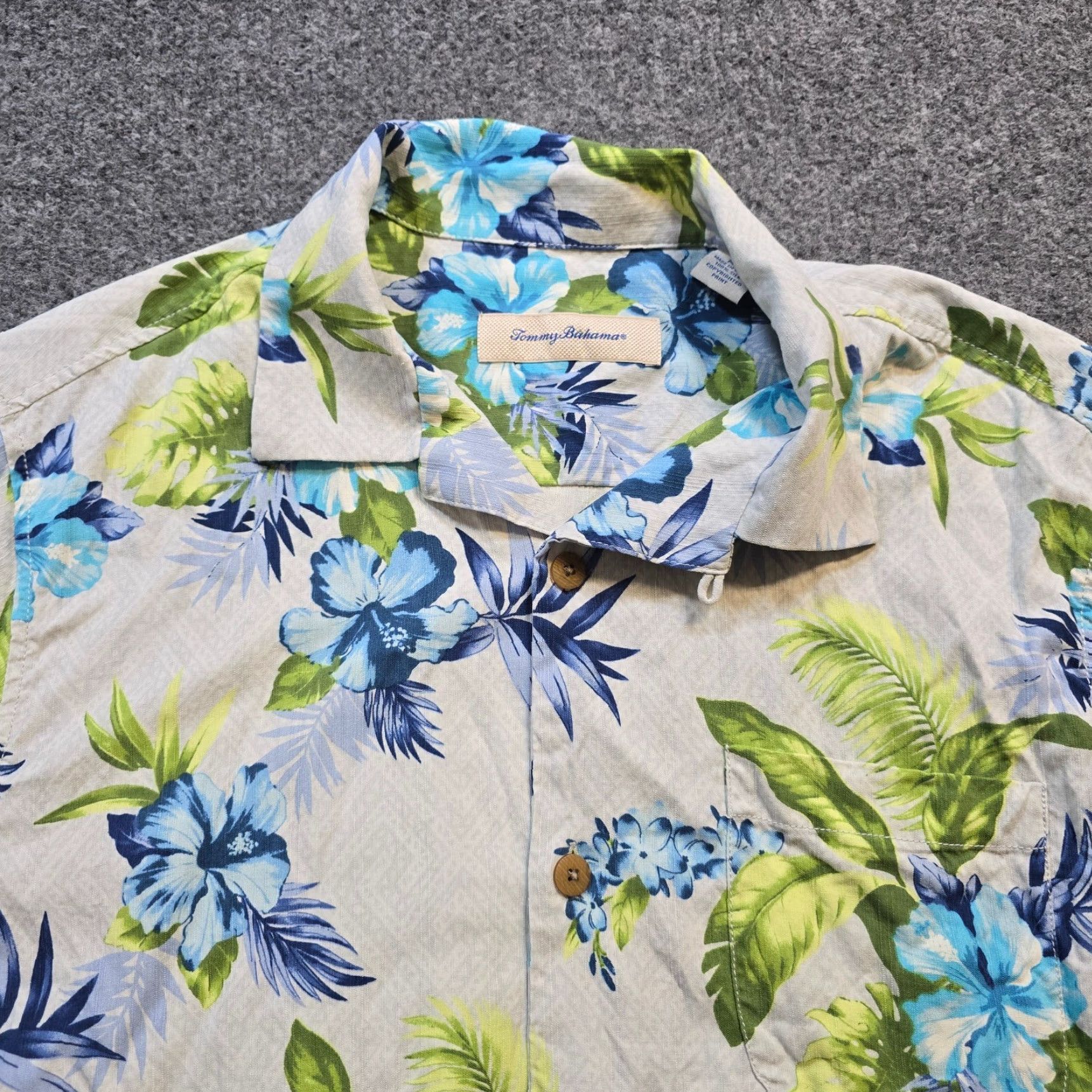 Tommy Bahama Tommy Bahama Shirt Men Medium Blue Floral Silk Button Short Sleeve Beach Aloha Classic Hawaiian Mens Size US M / EU 48-50 / 2 - 2 Thumbnail